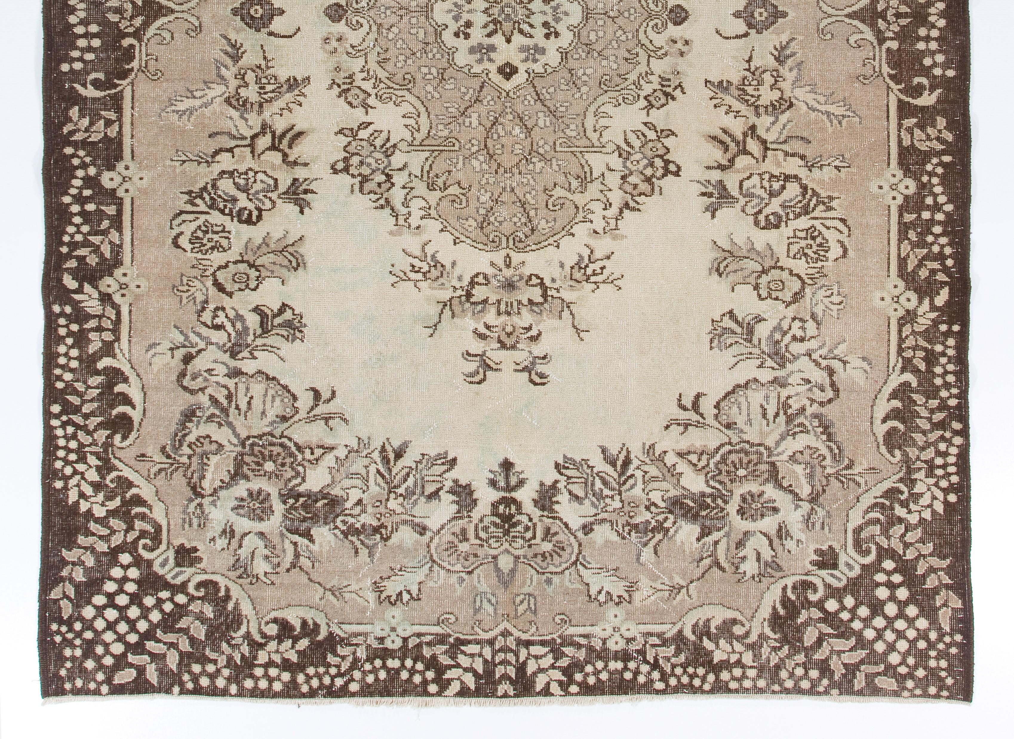 Oushak 6.8x10.1 Ft Hand-Made Vintage Garden Design Traditional Wool Rug from Turkey For Sale