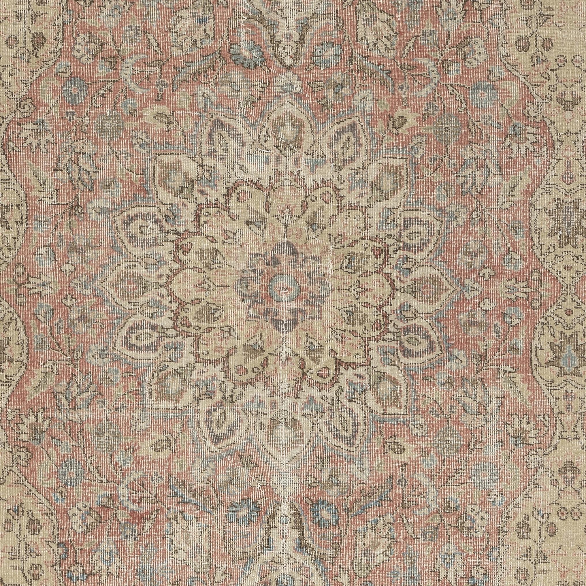 Turc 6.8x10.4 Ft Tapis turc vintage. Tapis noué à la main avec design en médaillon en vente
