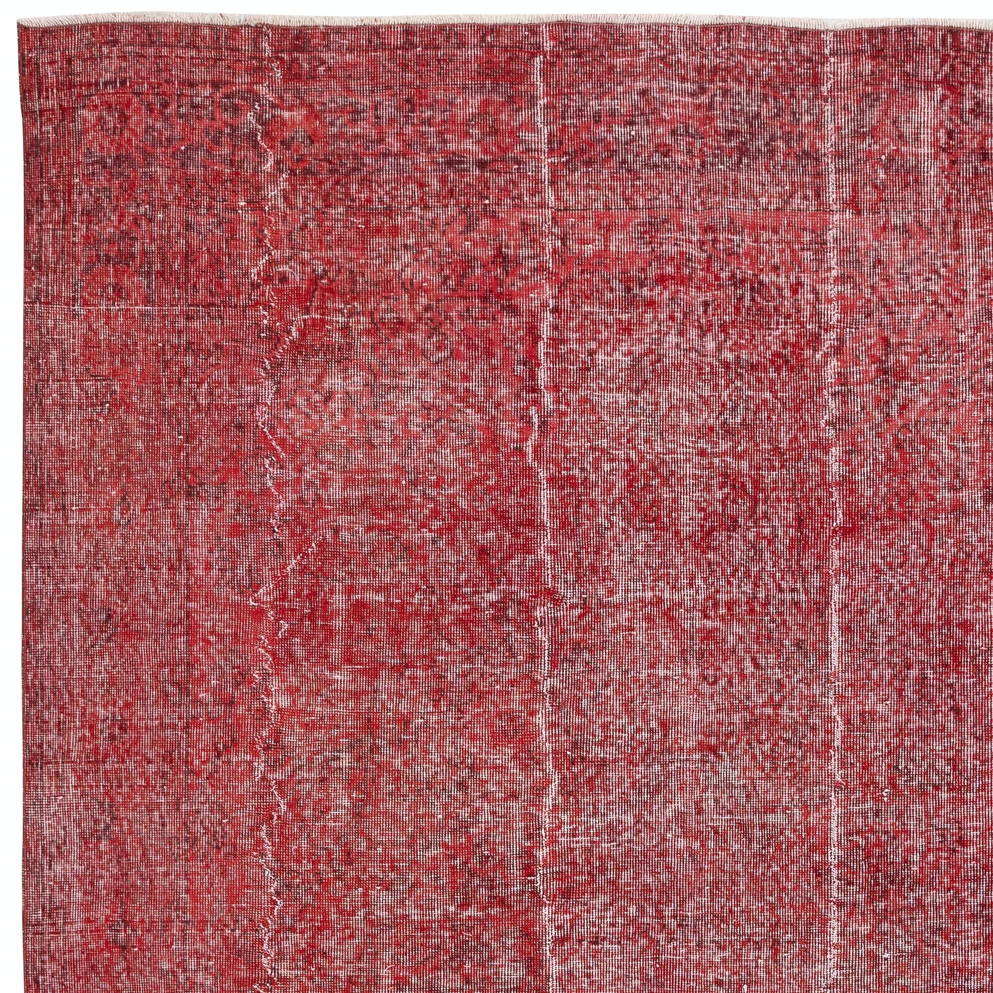 6.8x11 Ft Vintage handgefertigte türkische Bereich Teppich Redyed in Rot für moderne Interieurs (Handgeknüpft) im Angebot