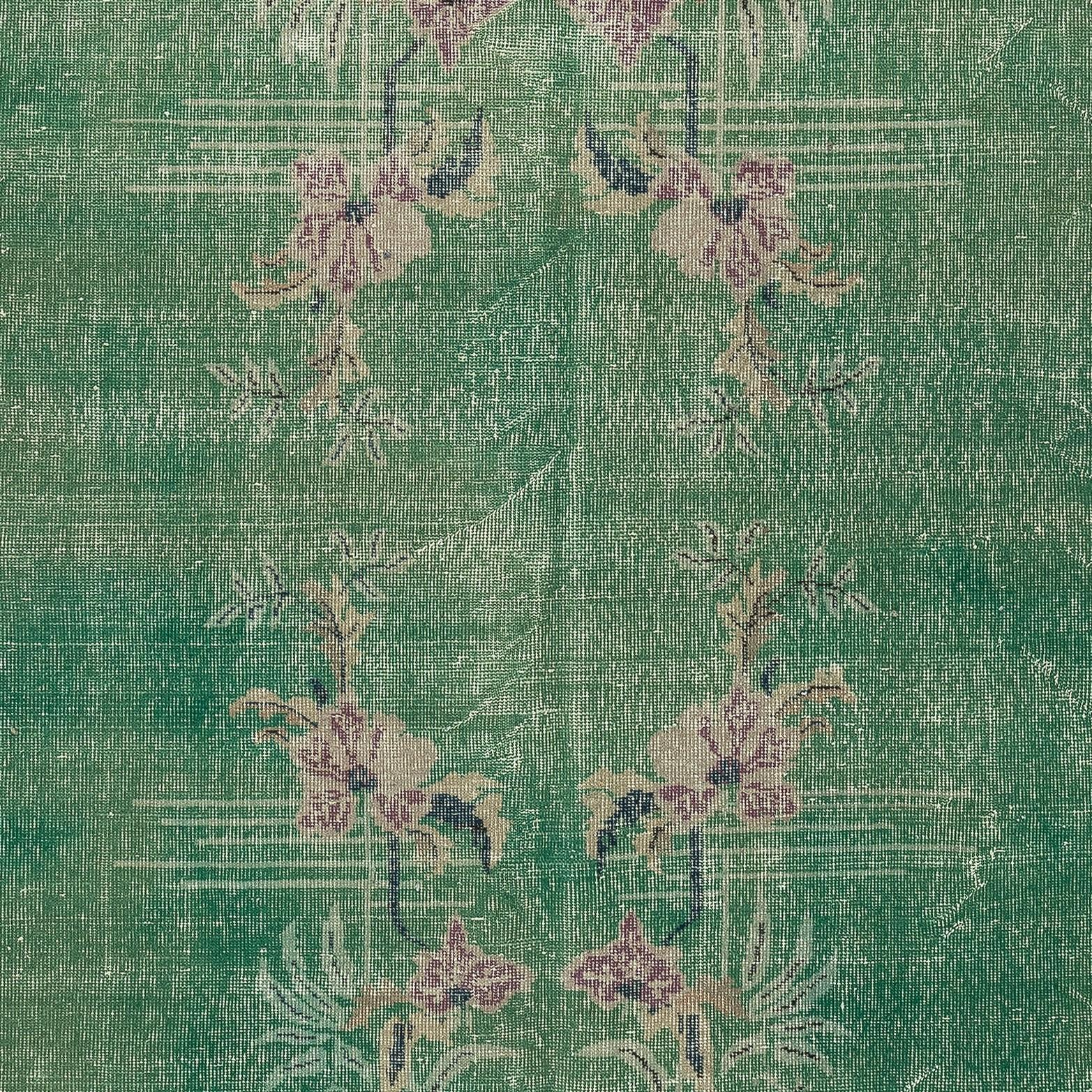 Annodato a mano Tappeto di lana fatto a mano con design Art Deco cinese 6.8x11.8 Ft in colore verde in vendita