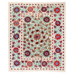 Copri letto Needlework 6.8x8 Ft. Tessuto per decorazioni murali. Appendiabiti da parete ricamato