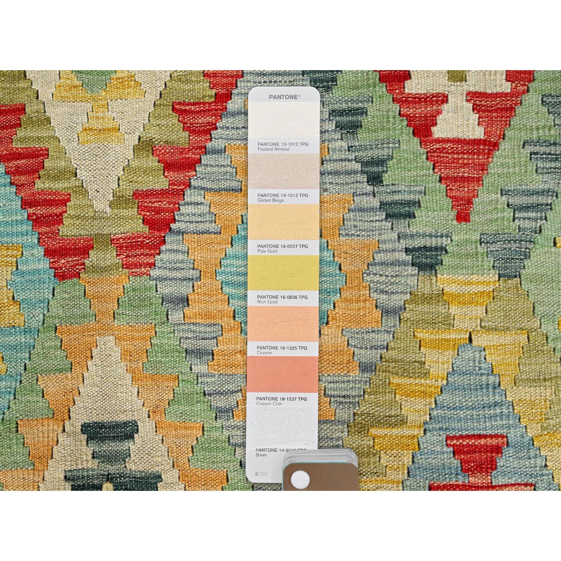 Hand-Knotted 6'8