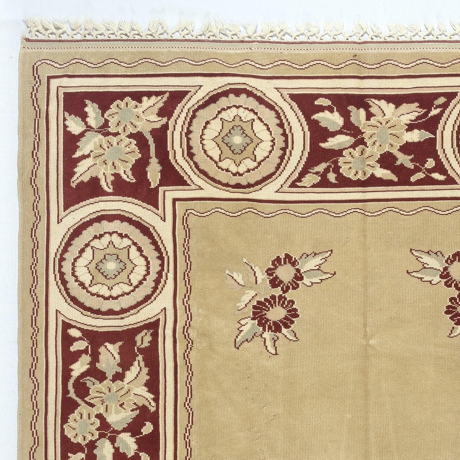 6,8x9,4 Ft Ungewöhnlicher handgefertigter türkischer Deko-Teppich im Vintage-Stil, 100 % Wolle (Türkisch) im Angebot