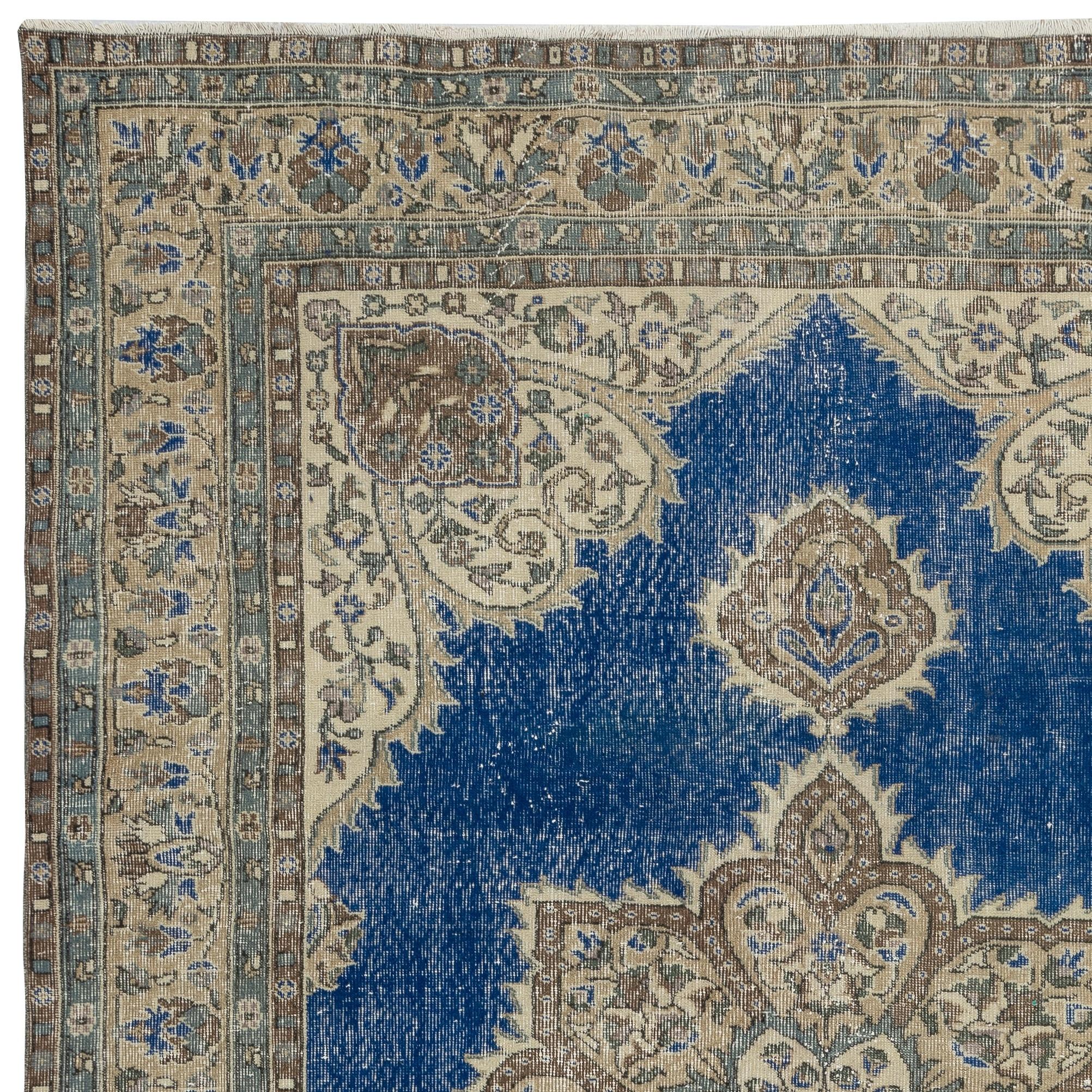 6.8x9.8 Ft Traditioneller Vintage Handgefertigter Türkischer Bereich Teppich mit Medaillon Design im Zustand „Gut“ im Angebot in Spring Valley, NY