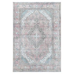 6'8" x 9'8" – Roter, handgeknüpfter Wollteppich im Shabby-Chic-Stil mit Vintage-Medaillon-Muster