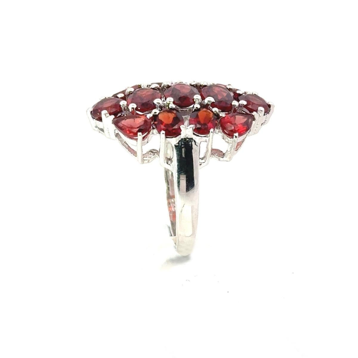 For Sale:  6.9 Carat Garnet Vertical Cocktail Ring for Women Gift in 925 Silve 3