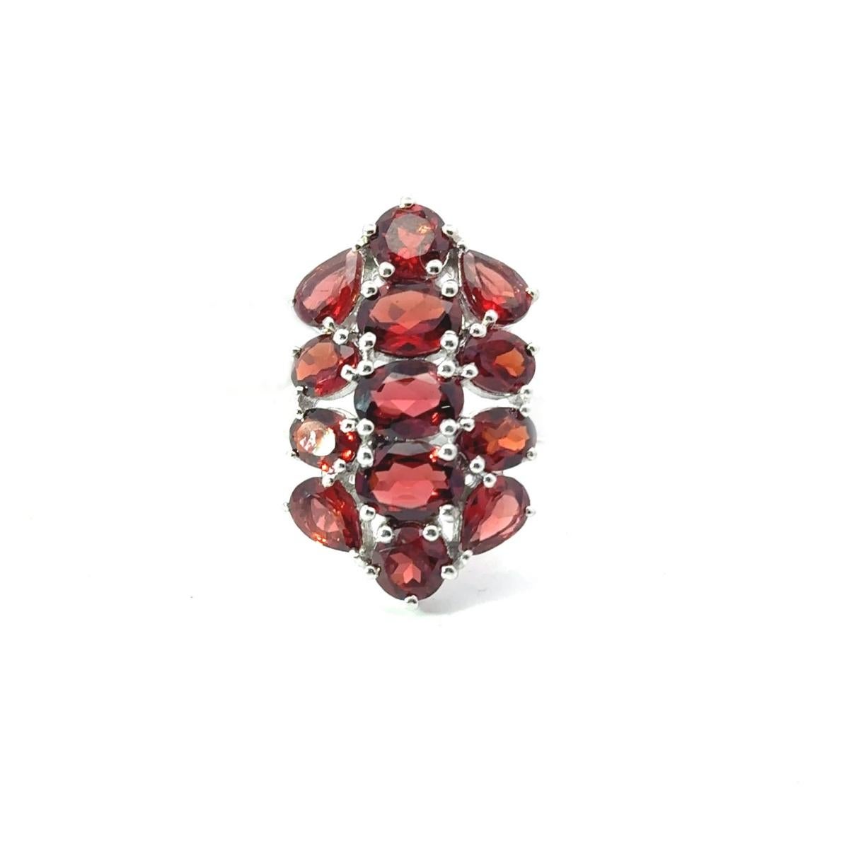 For Sale:  6.9 Carat Garnet Vertical Cocktail Ring for Women Gift in 925 Silve 8
