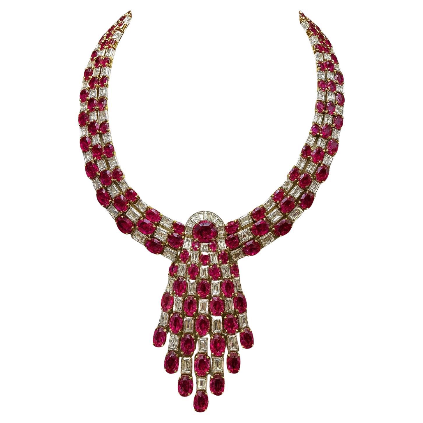 Contemporary 69 Carat Natural Ruby & Diamond Collar Necklace in 18K Gold For Sale