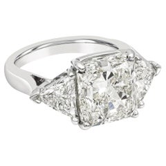6.9 Carat Radiant Diamond Ring Brilliant White 18K Gold Radiant Elegance