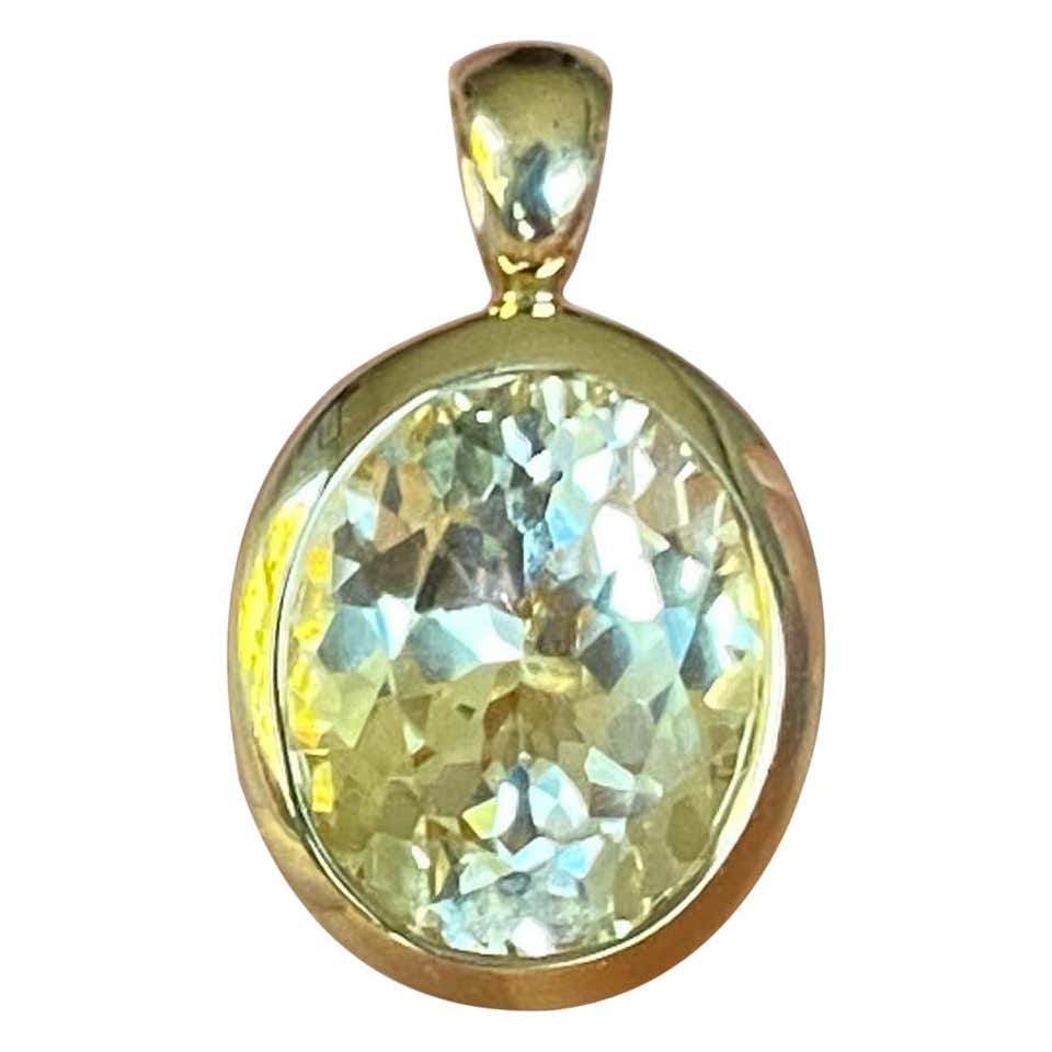 Vintage sapphire pendant Clearance