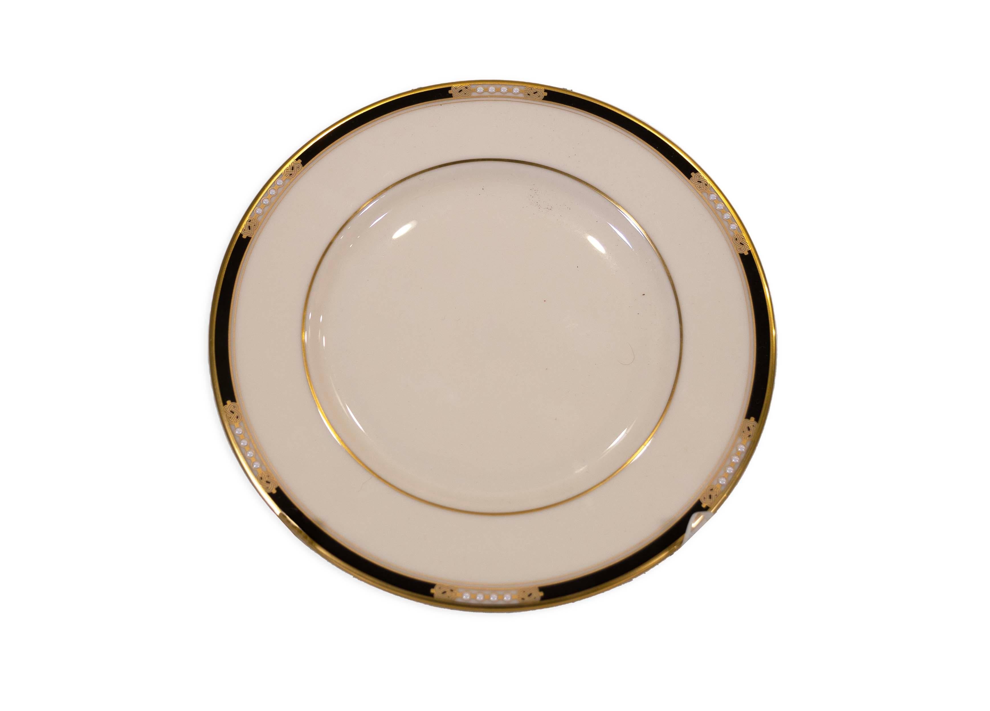 20th Century 69 Piece Set of Lenox Presidential Collection Hancock China