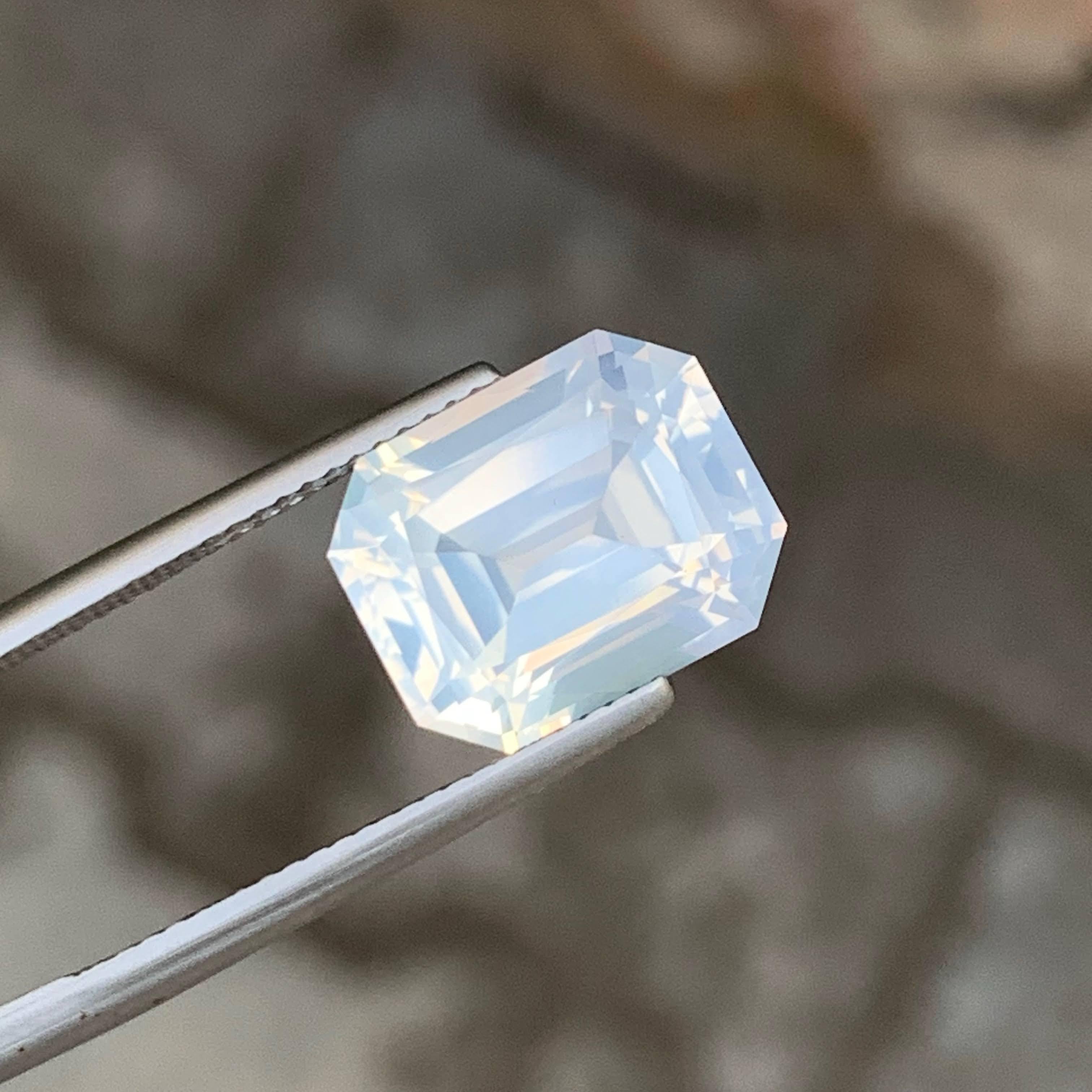 Peso 6,90 carati
Dimensioni 12,8x10,4x8,1 mm
Trattamento Nessuno
Origine Africa 
Pulizia degli occhi di chiarezza
Forma taglio cuscino 
NA



Questa gemma di Quarzo Latteo naturale da 6,90 carati è una bellezza leggiadra ed eterea, caratterizzata da