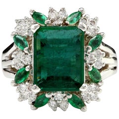 6.90 Carat Natural Emerald and Diamond 14 Karat Solid White Gold Ring