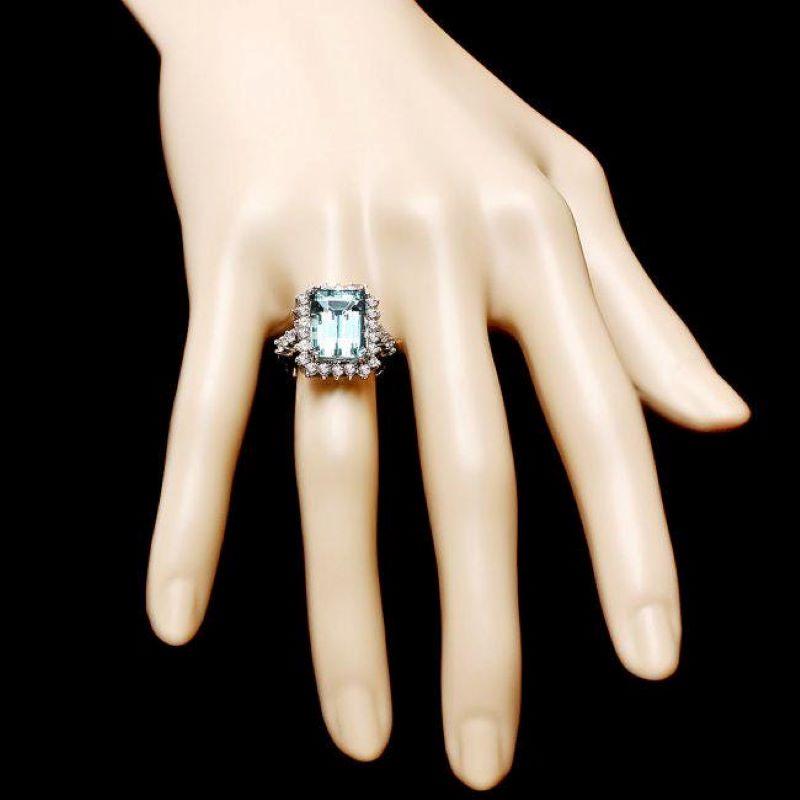 Anillo de oro blanco macizo de 14k con aguamarina natural y diamantes de 6,90 quilates Corte mixto en venta