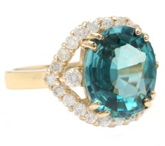 6.90 Ct Natural Very Nice Looking Blue Zircon and Diamond 14K Yellow Gold Ring