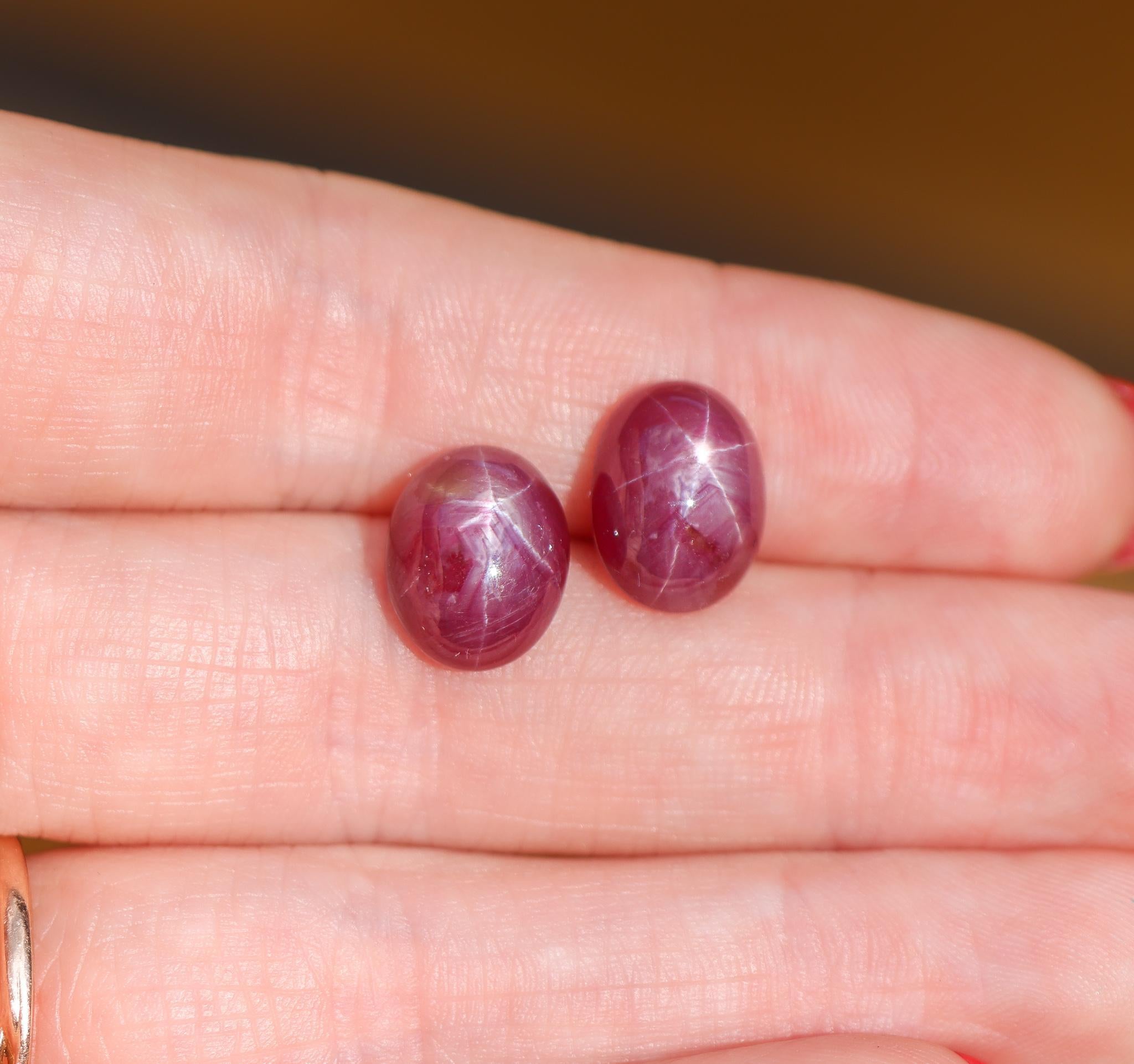 6,91 Karat Star Ruby Loser Edelstein Oval 11,7 x 9,3 mm im Angebot 1