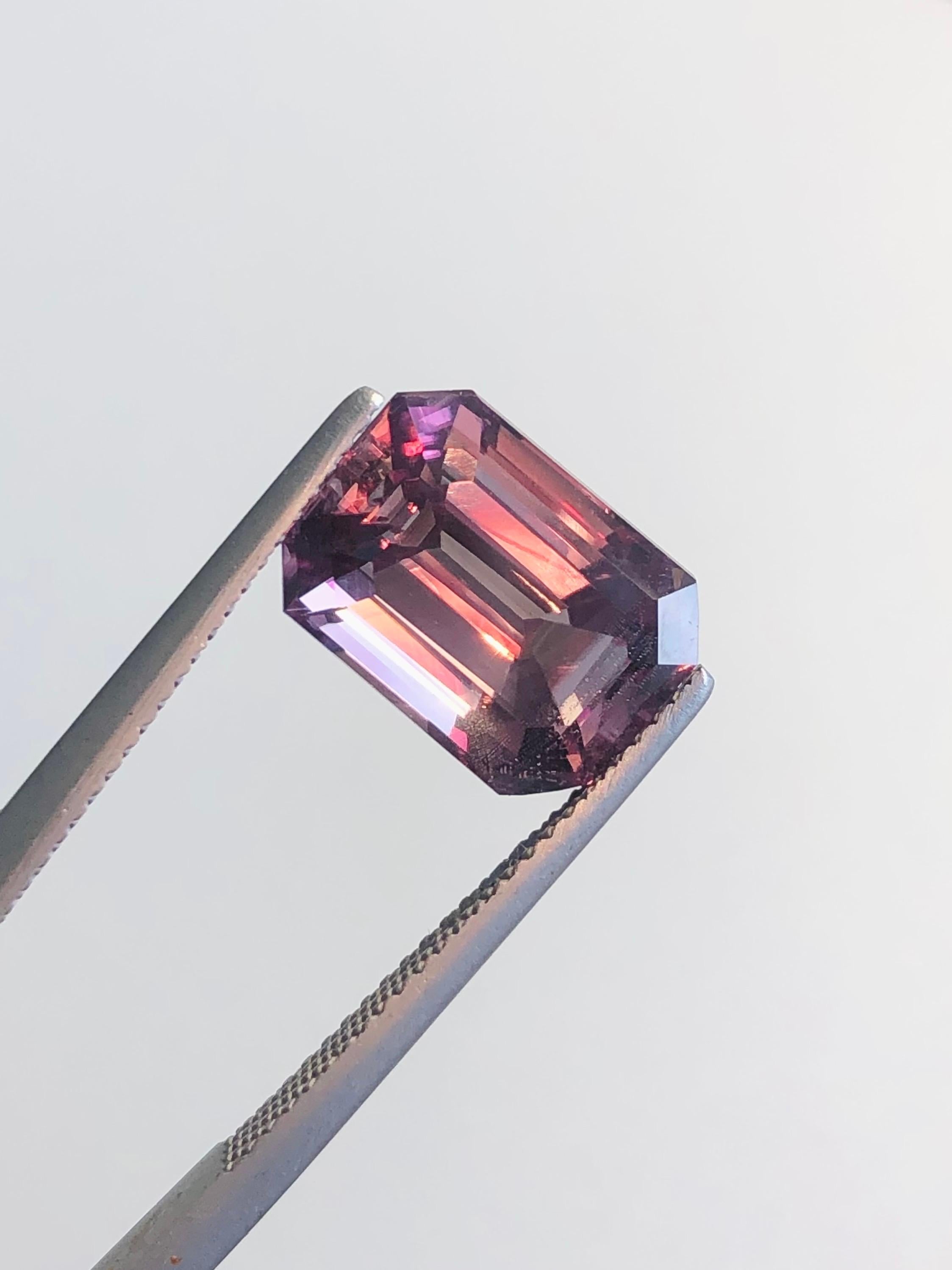 6.91 Ct Natürliche Diaspore Rosa Farbwechsel zu Rot Perfektes Schneiden Türkei im Angebot 5
