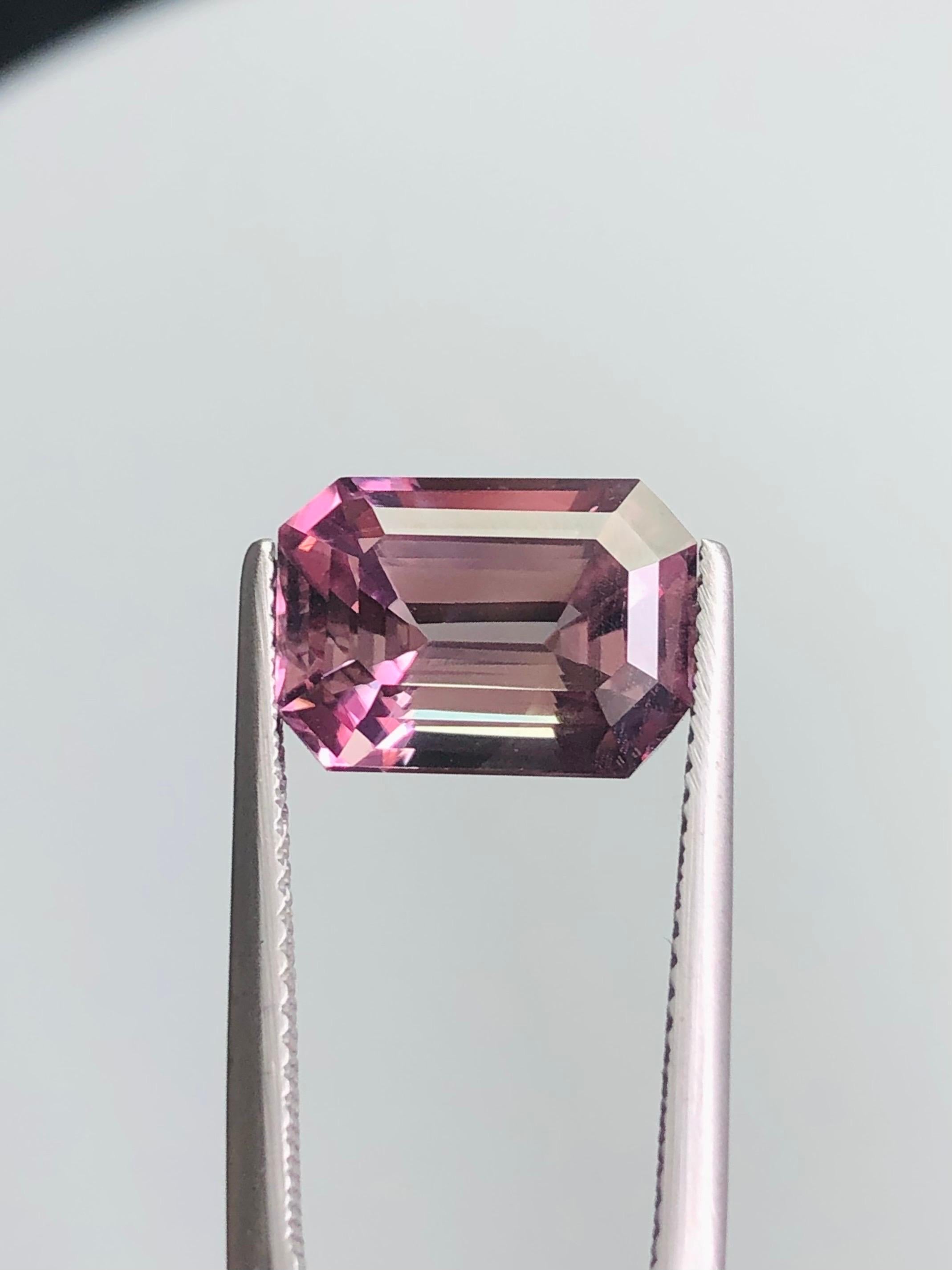 6.91 Ct Natürliche Diaspore Rosa Farbwechsel zu Rot Perfektes Schneiden Türkei für Damen oder Herren im Angebot