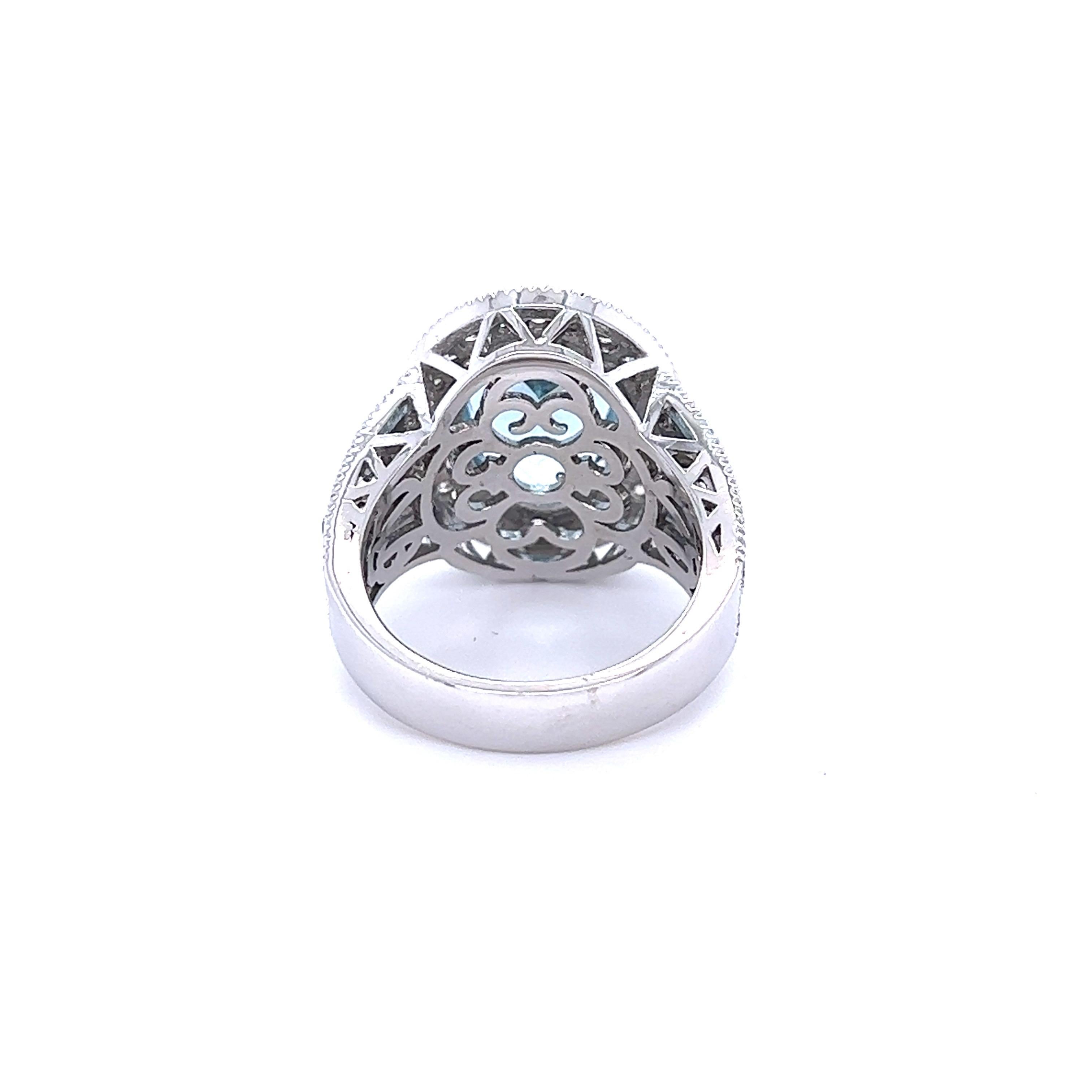 Contemporary 6.92 Carat Aquamarine Diamond White Gold Cocktail Ring For Sale