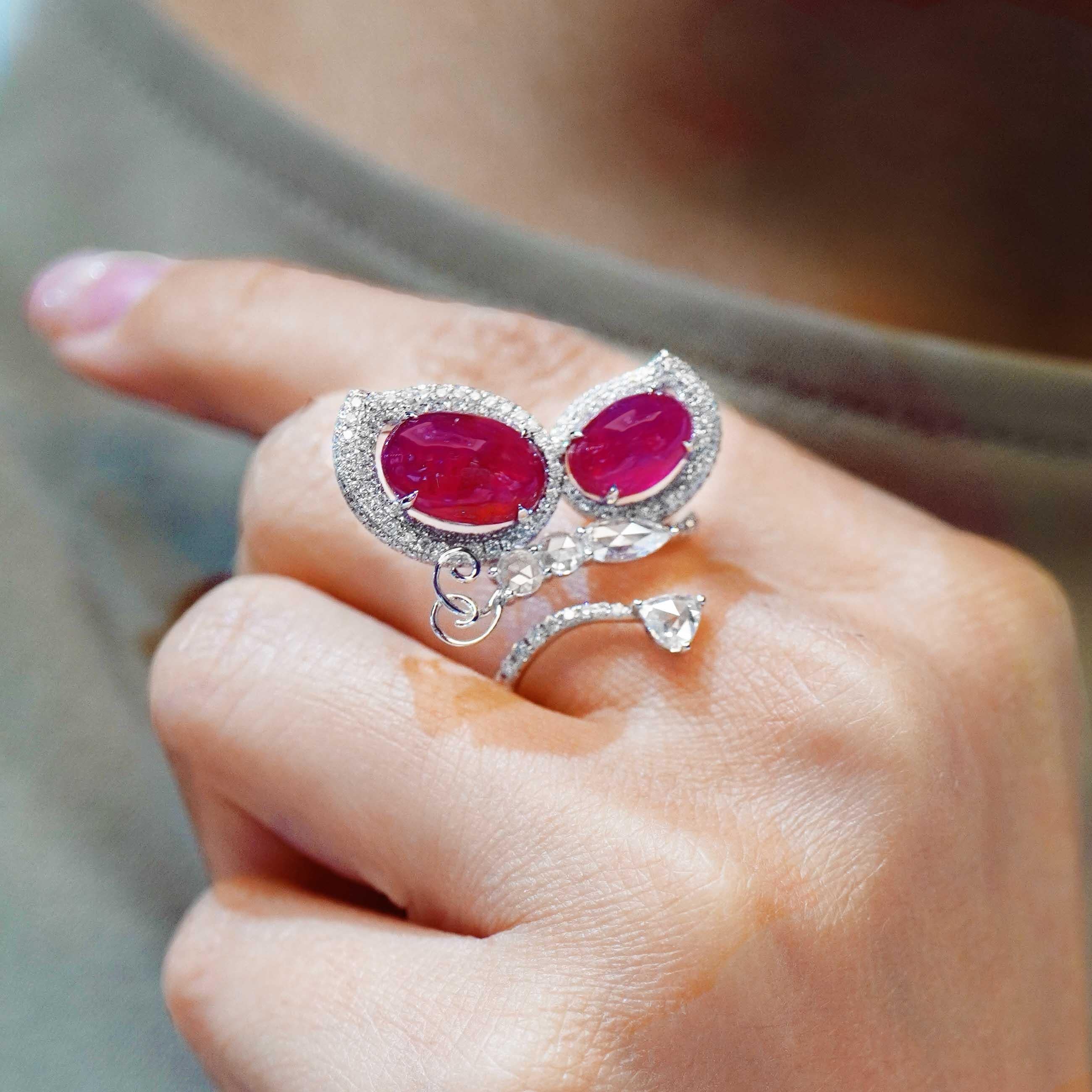 6.92 carat vivid red ruby are set along with 1.30 carat of white diamond are inspired by a butterfly. The details of the ring are mentioned below. The ring is made in 18 K gold and the net weight used is 6.49 grams.
Color: F
Clarity: Vs
Ring size: