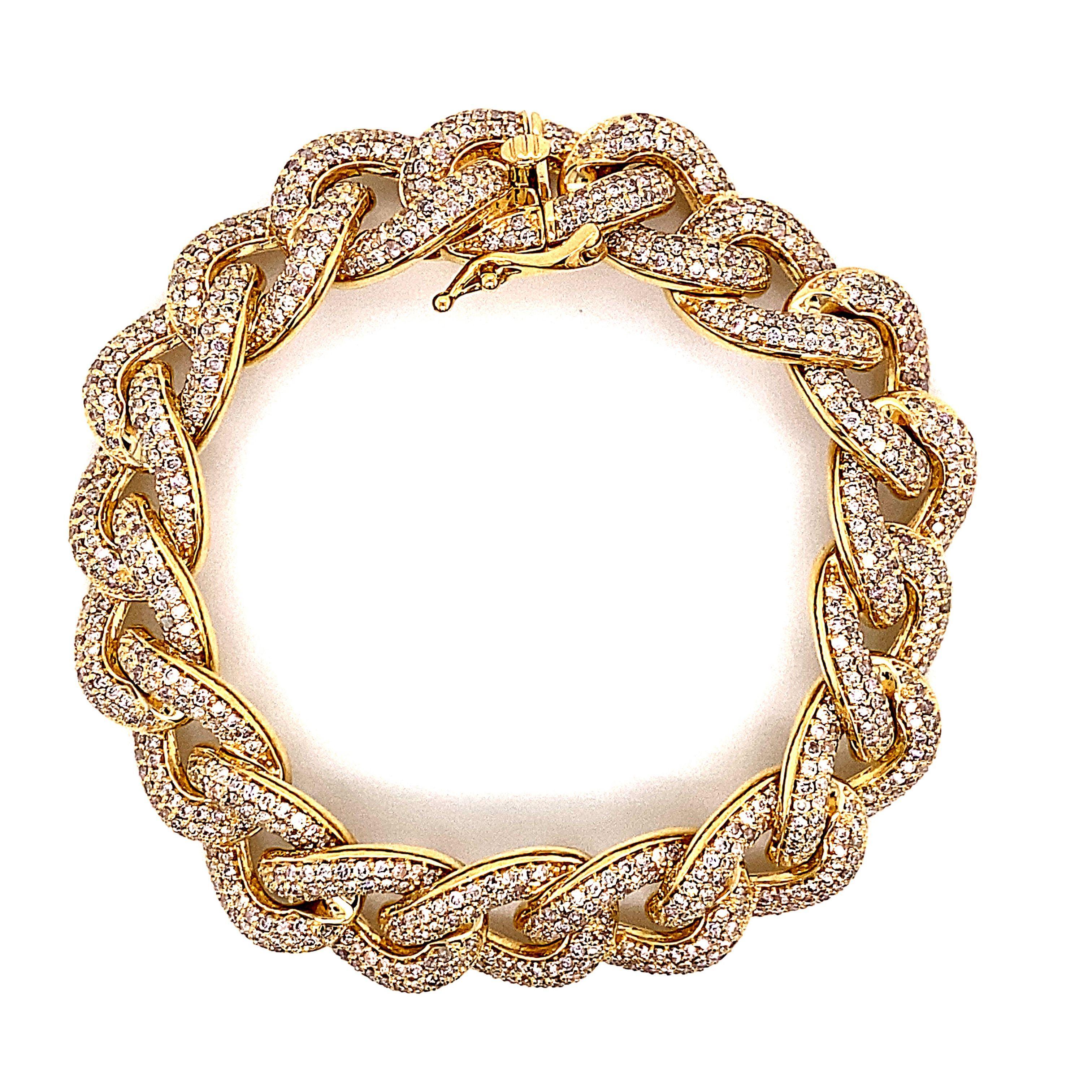 Taille ronde Bracelet à maillons cubains en or jaune avec diamants de 6,93 carats en vente