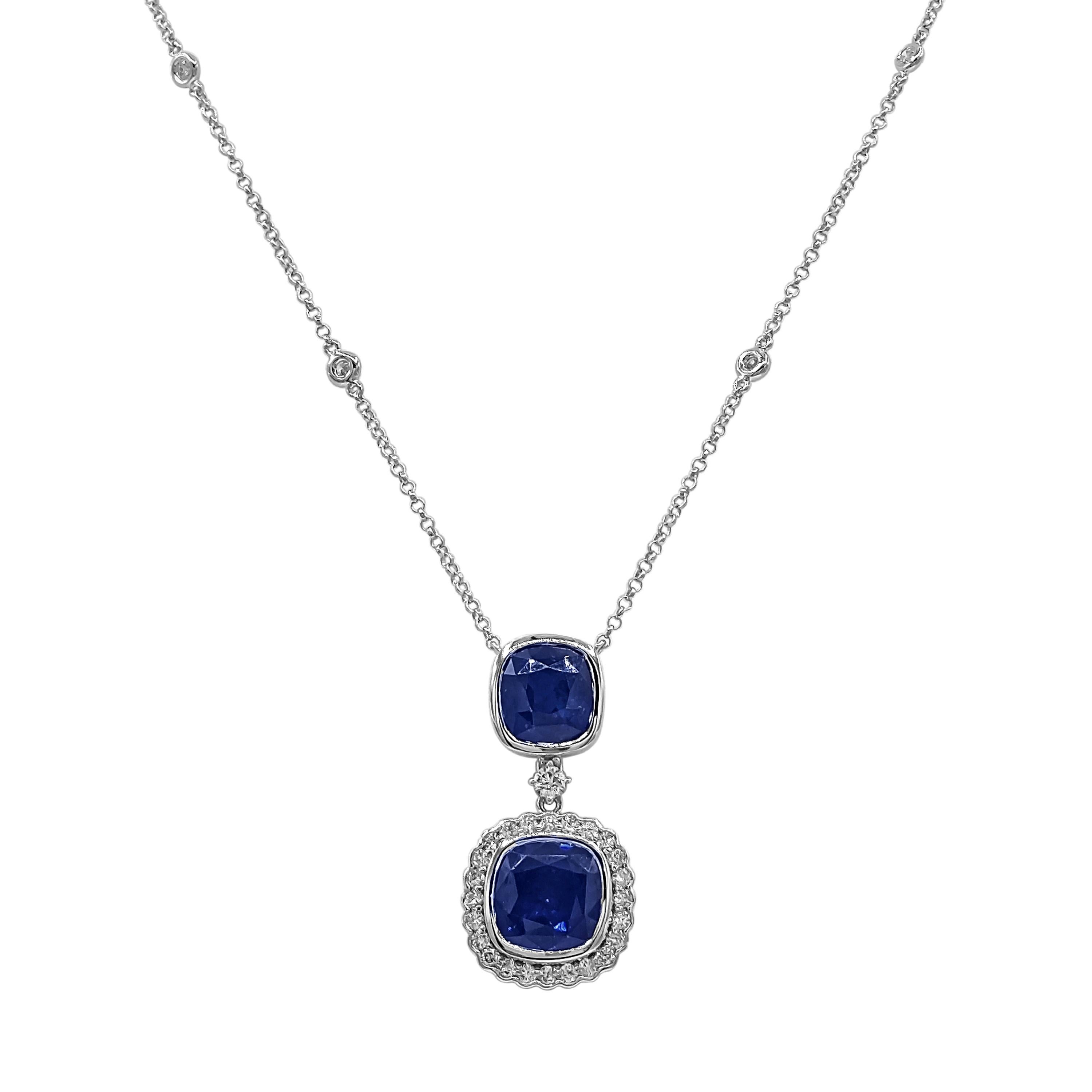 Cushion Cut 6.93 Carats Sapphire and White Diamond White Gold Necklace For Sale