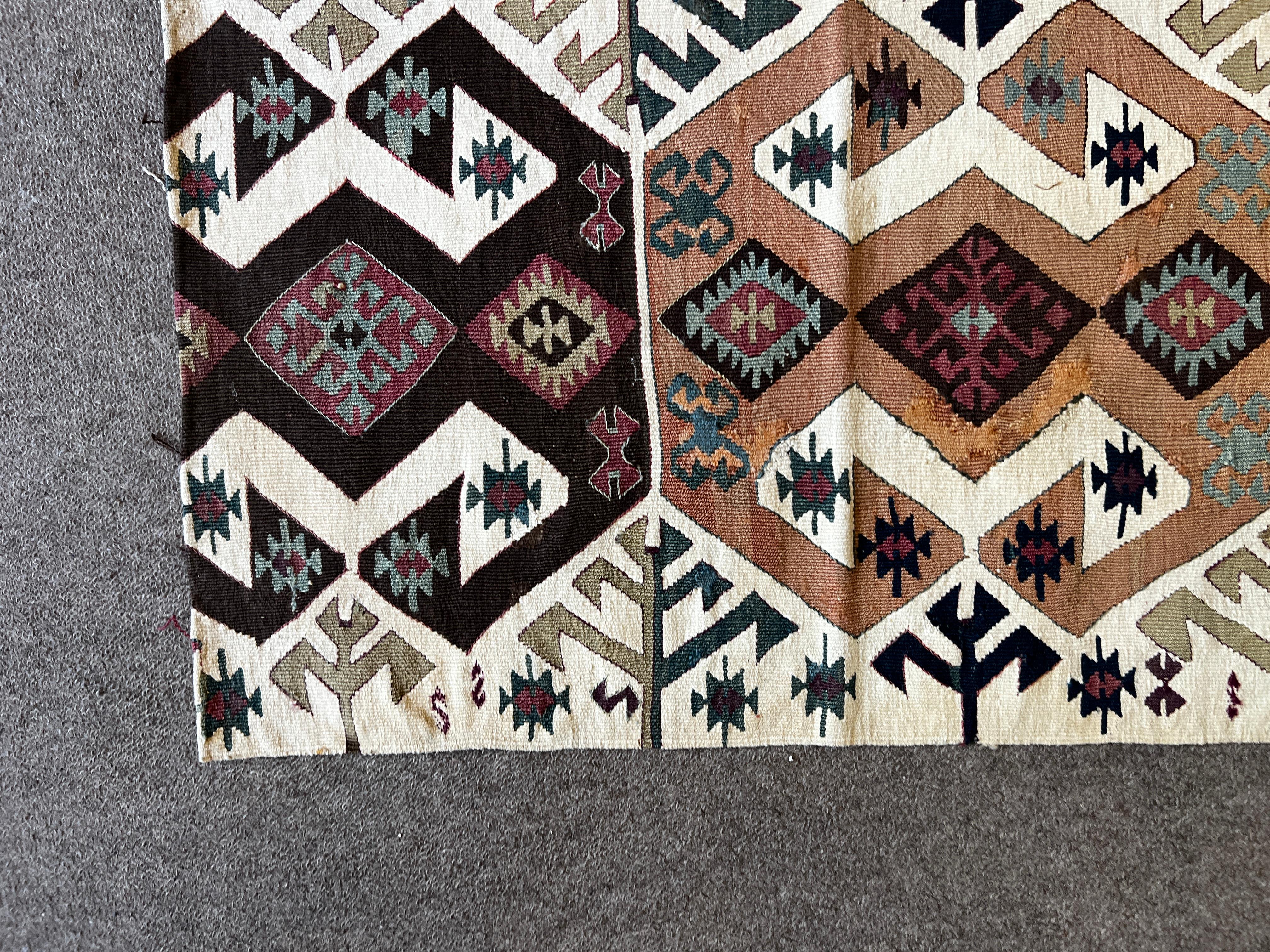 693 - Paire de pièces en kilim du Caucase en vente 2