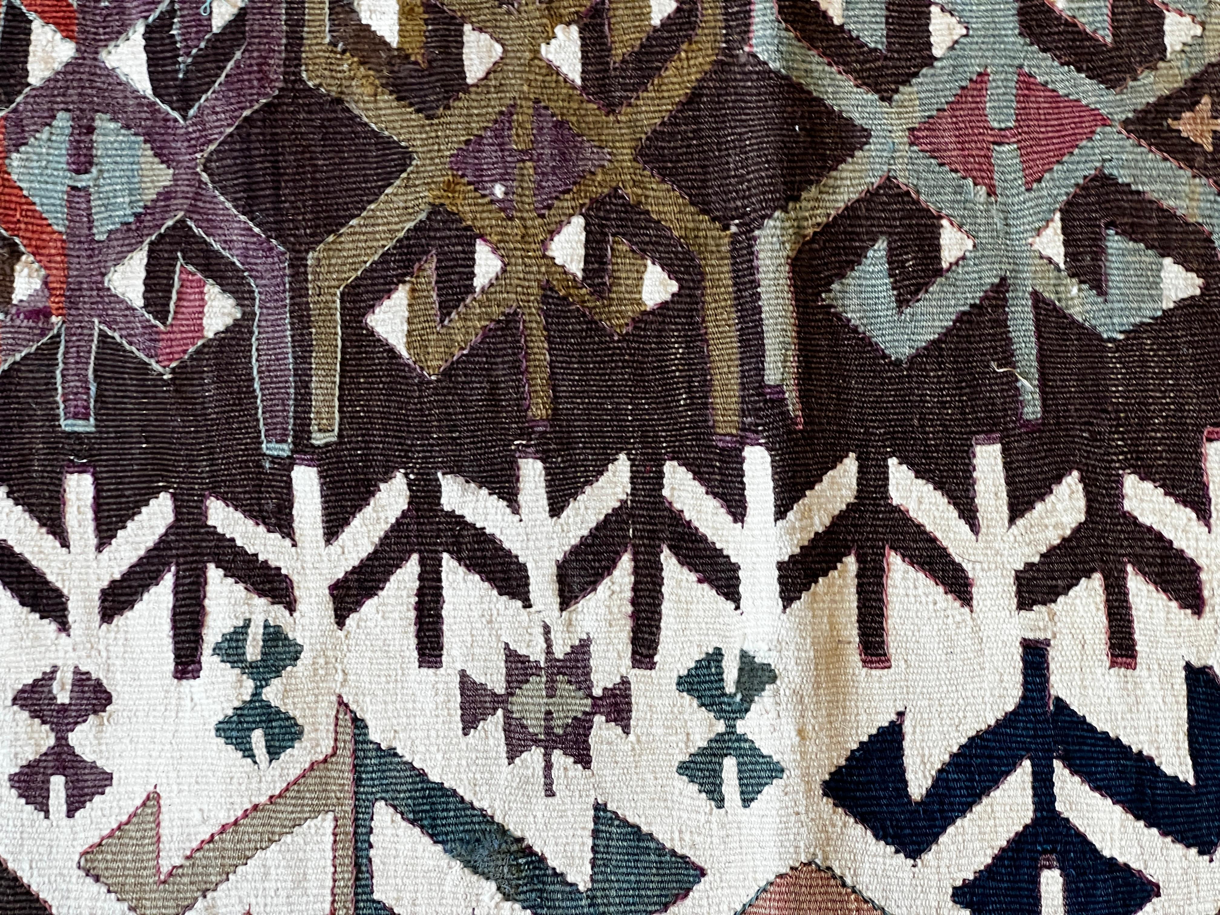 693 - Paire de pièces en kilim du Caucase en vente 4