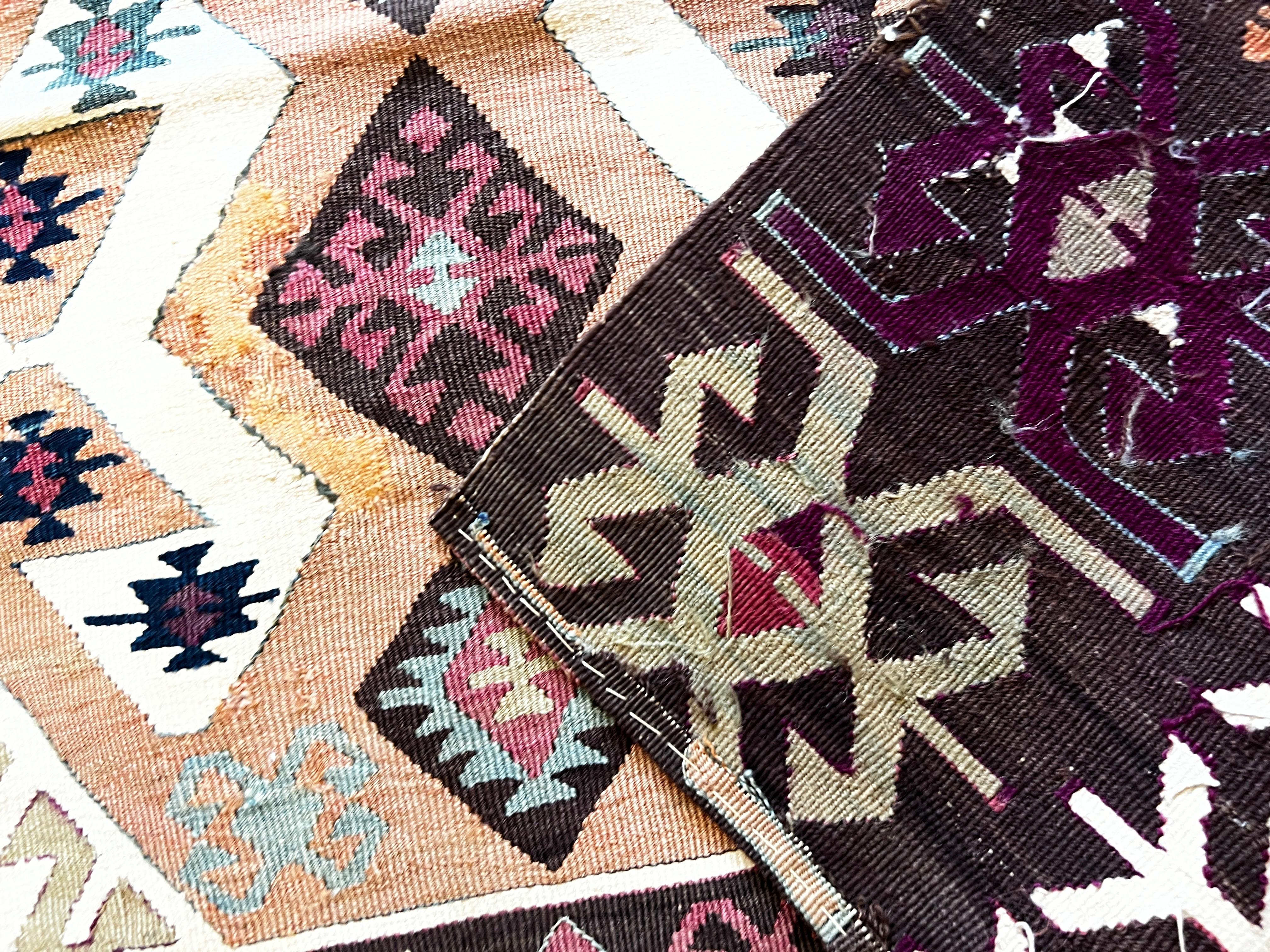 693 - Paire de pièces en kilim du Caucase en vente 7