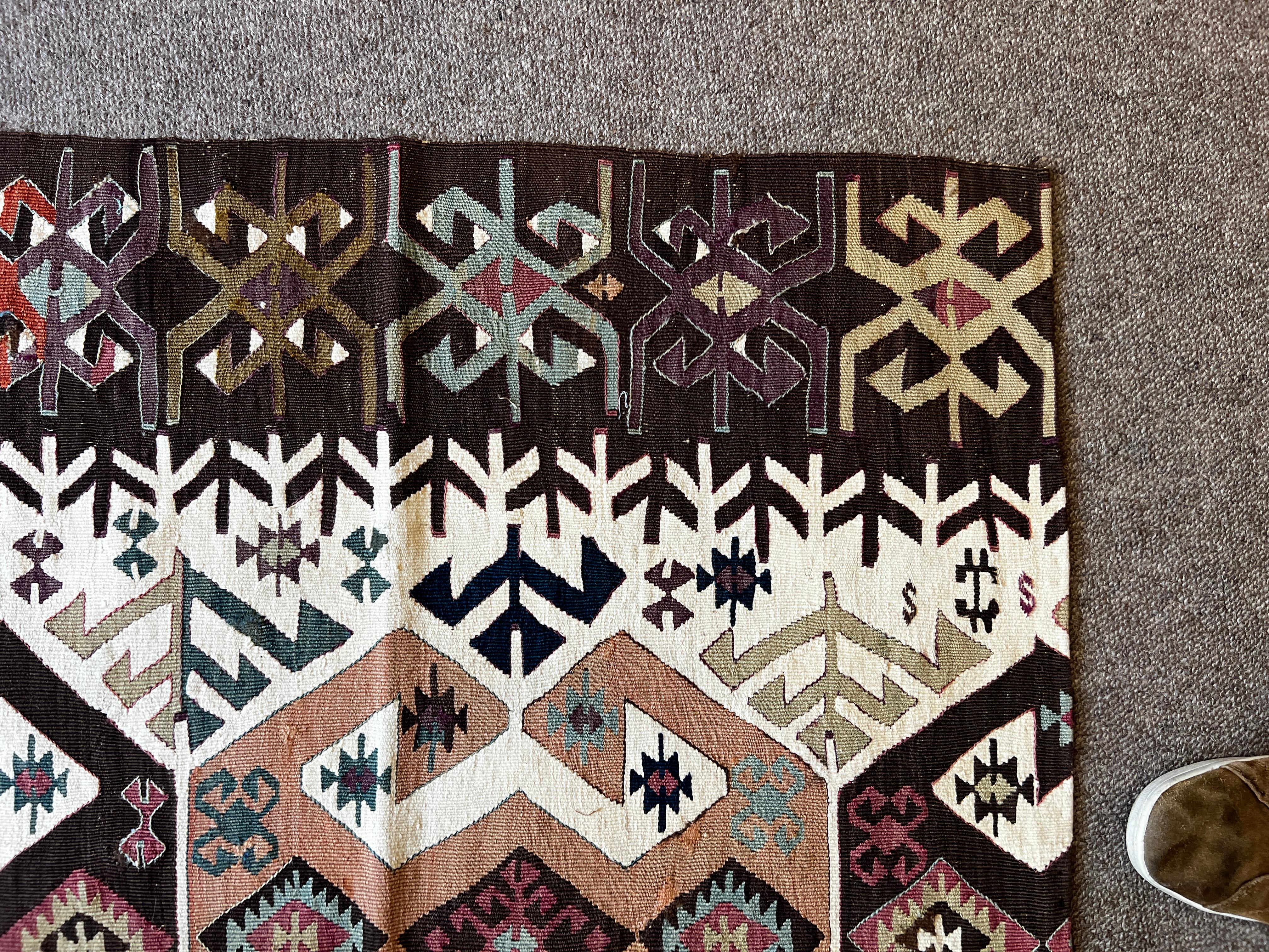 Laine 693 - Paire de pièces en kilim du Caucase en vente