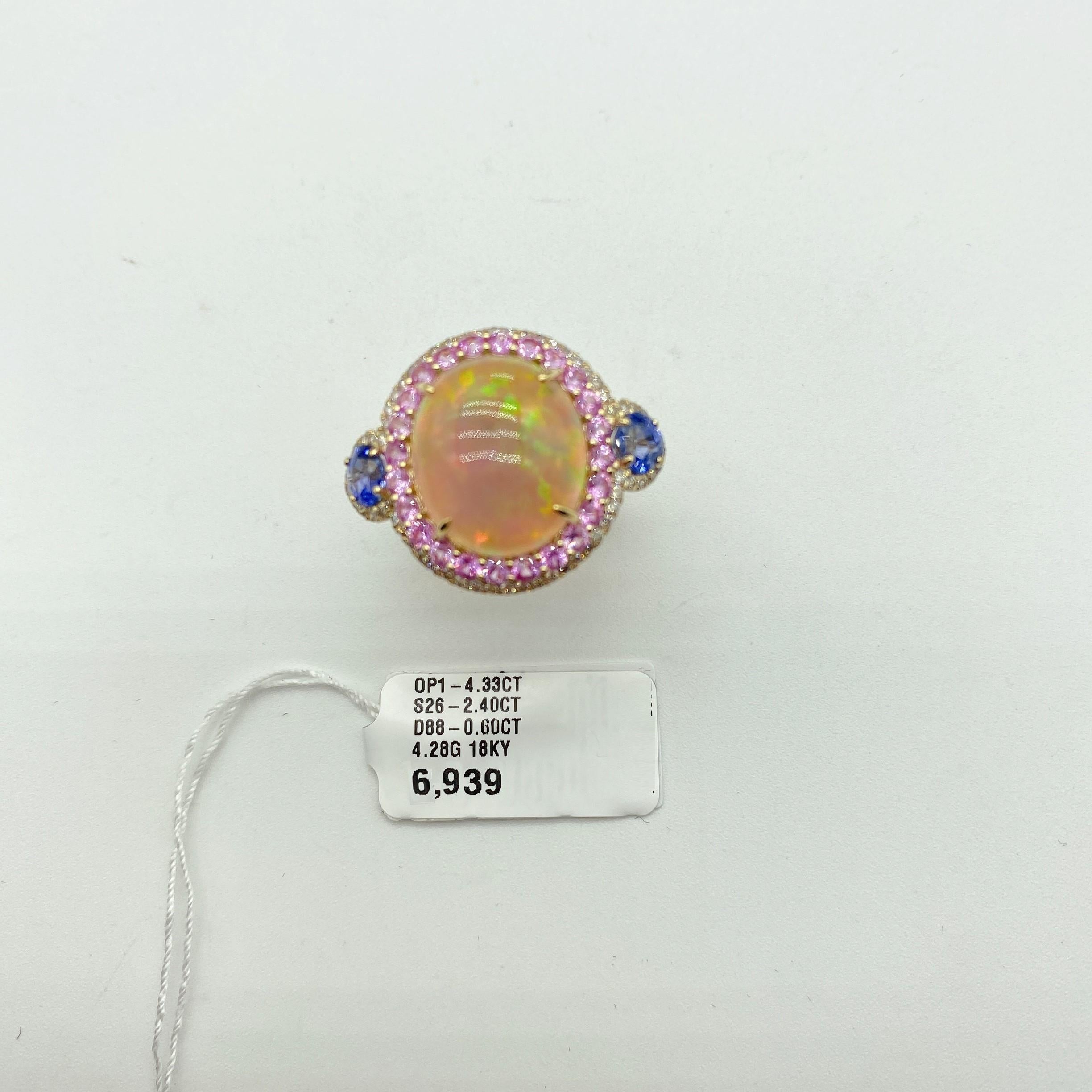 6,939 Seltener 18KT Gold Fancy Opal Rosa Saphir Blau Saphir Diamant Ring (Gemischter Schliff) im Angebot
