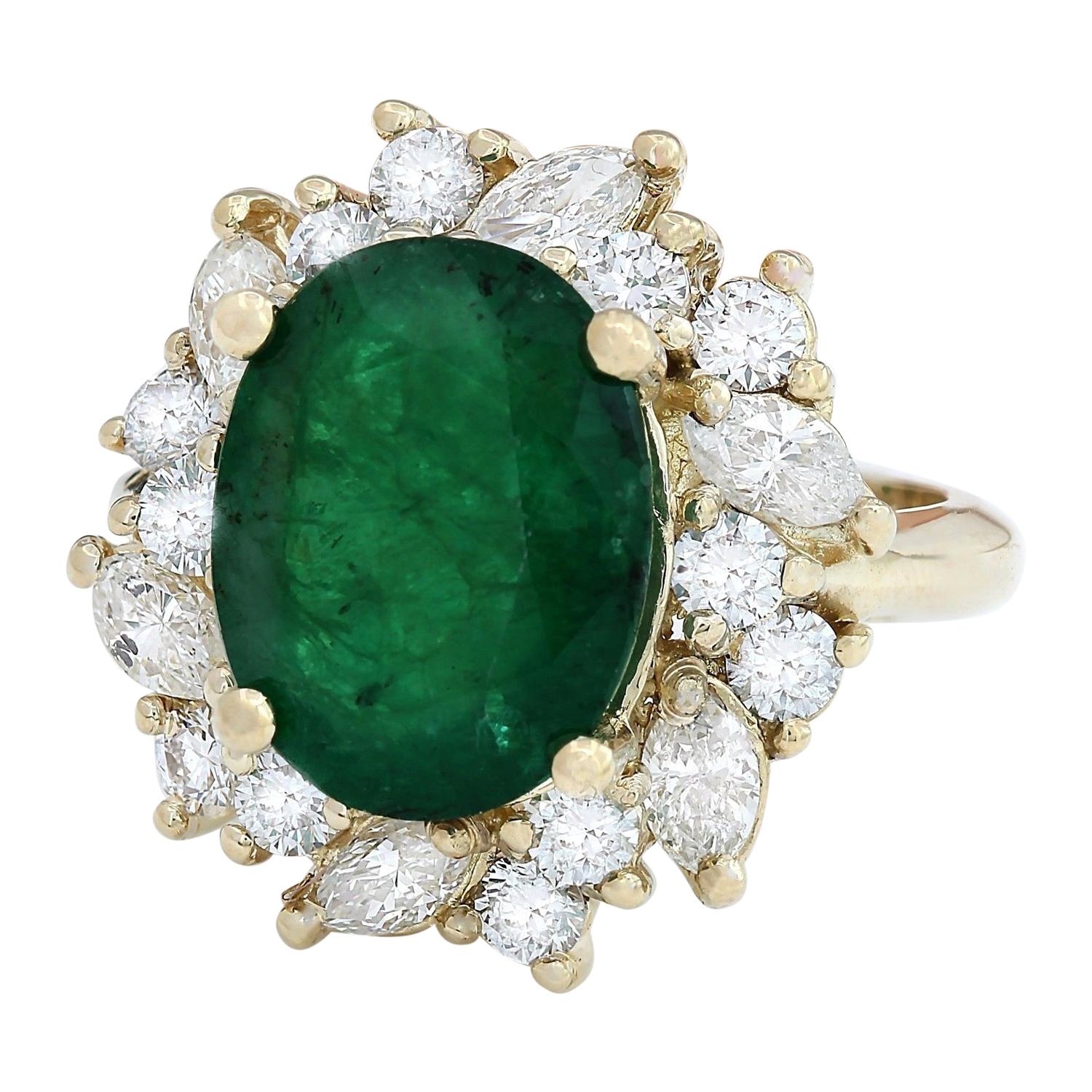 Indulge in timeless elegance with our exquisite 14K Solid Yellow Gold Diamond Ring, showcasing a stunning 6.94 Carat Emerald as its centerpiece. Meticulously crafted from 14K yellow gold, this ring boasts a total metal weight of 6.5 grams, ensuring