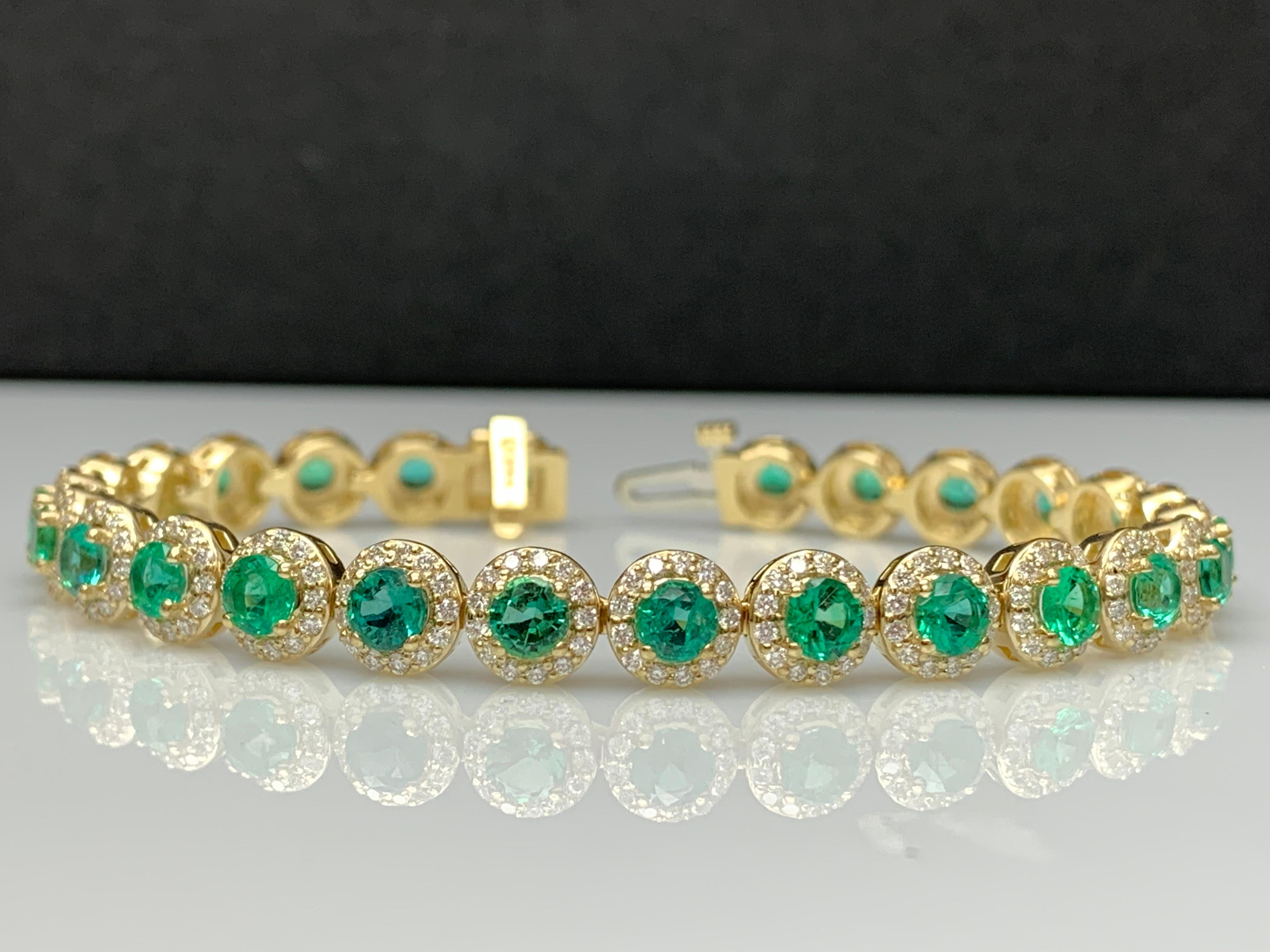 6.94 Carat Emerald and Diamond Halo Tennis Bracelet in 14k Yellow Gold For Sale 1