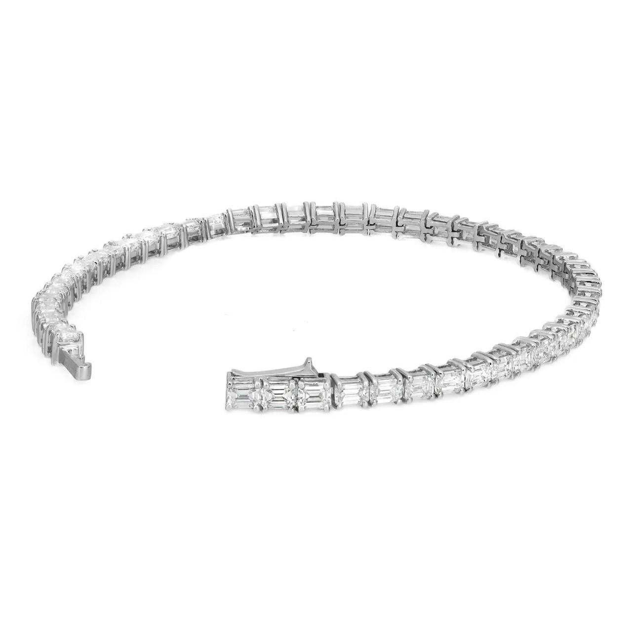 Crafted in 18K White Gold. 
Approx. Diamond Weight 5.65 Carat. 
Diamond quality: G-H and clarity VS.
Approx. weight: 8.60 grams.
Size: 7 inch. 

Product Disclaimer: Each of our jewelry pieces is uniquely crafted, meaning the carat weight and total