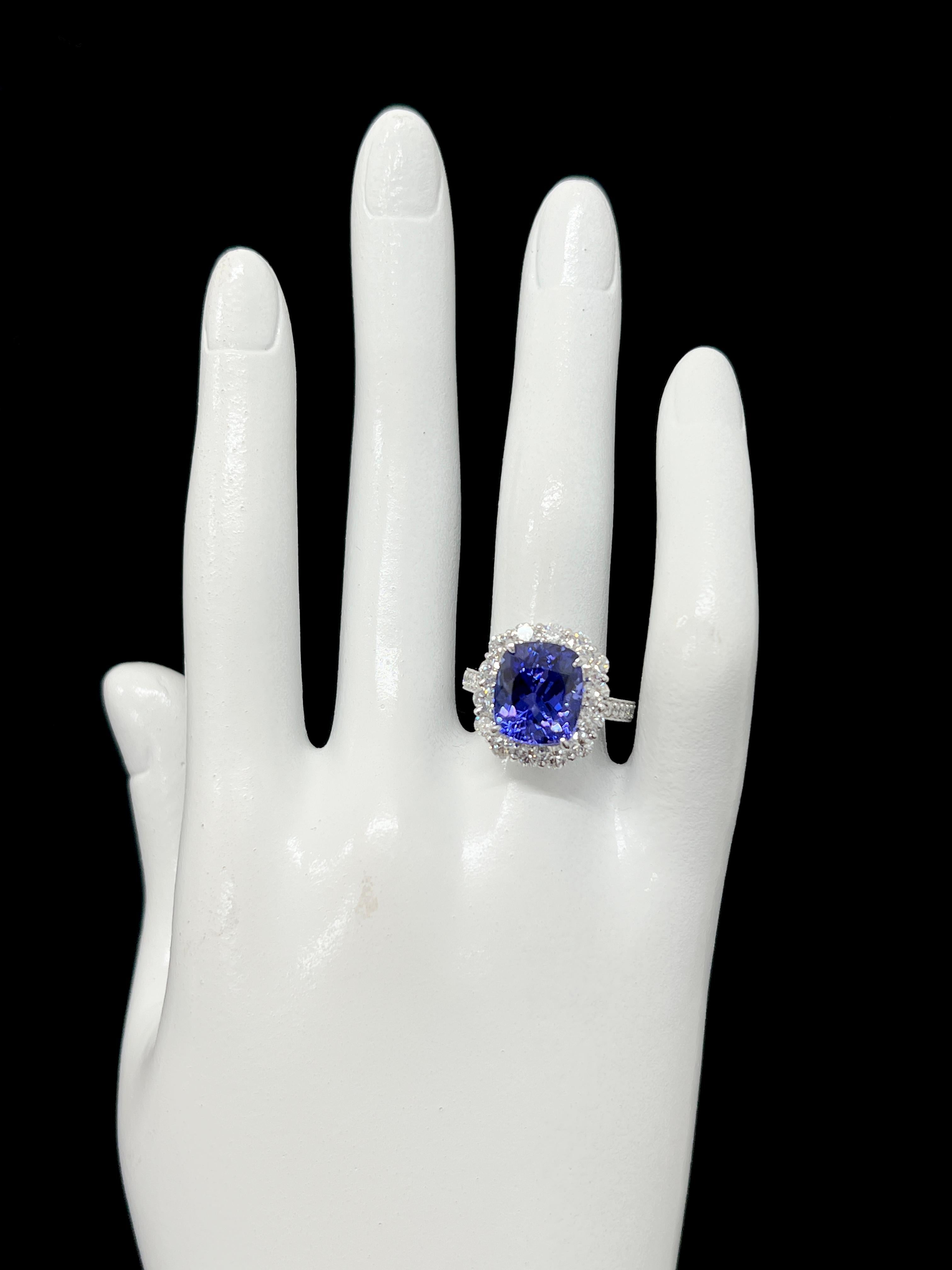 6.94 Carat Natural Cushion AAA+ Tanzanite and Diamond Ring Set in Platinum For Sale 1