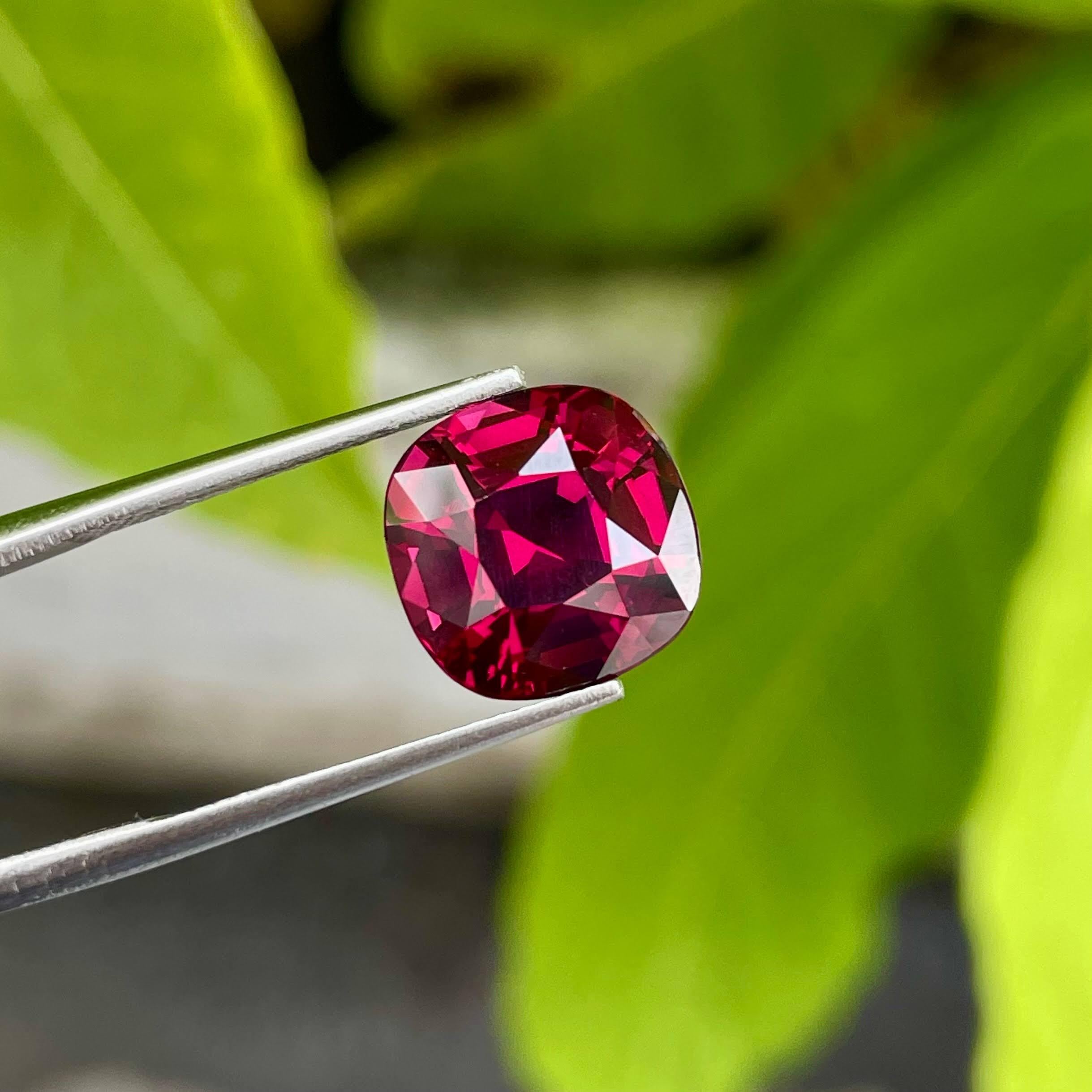 Weight 6.94 carats 
Dimensions 11.00x11.01x7.69 mm
Treatment none 
Clarity eye clean 
Origin Tanzania 
Shape cushion 
Cut Fancy cushion 





The exquisite beauty of this 6.94-carat Fire Reddish Pink Garnet is truly captivating, showcasing a