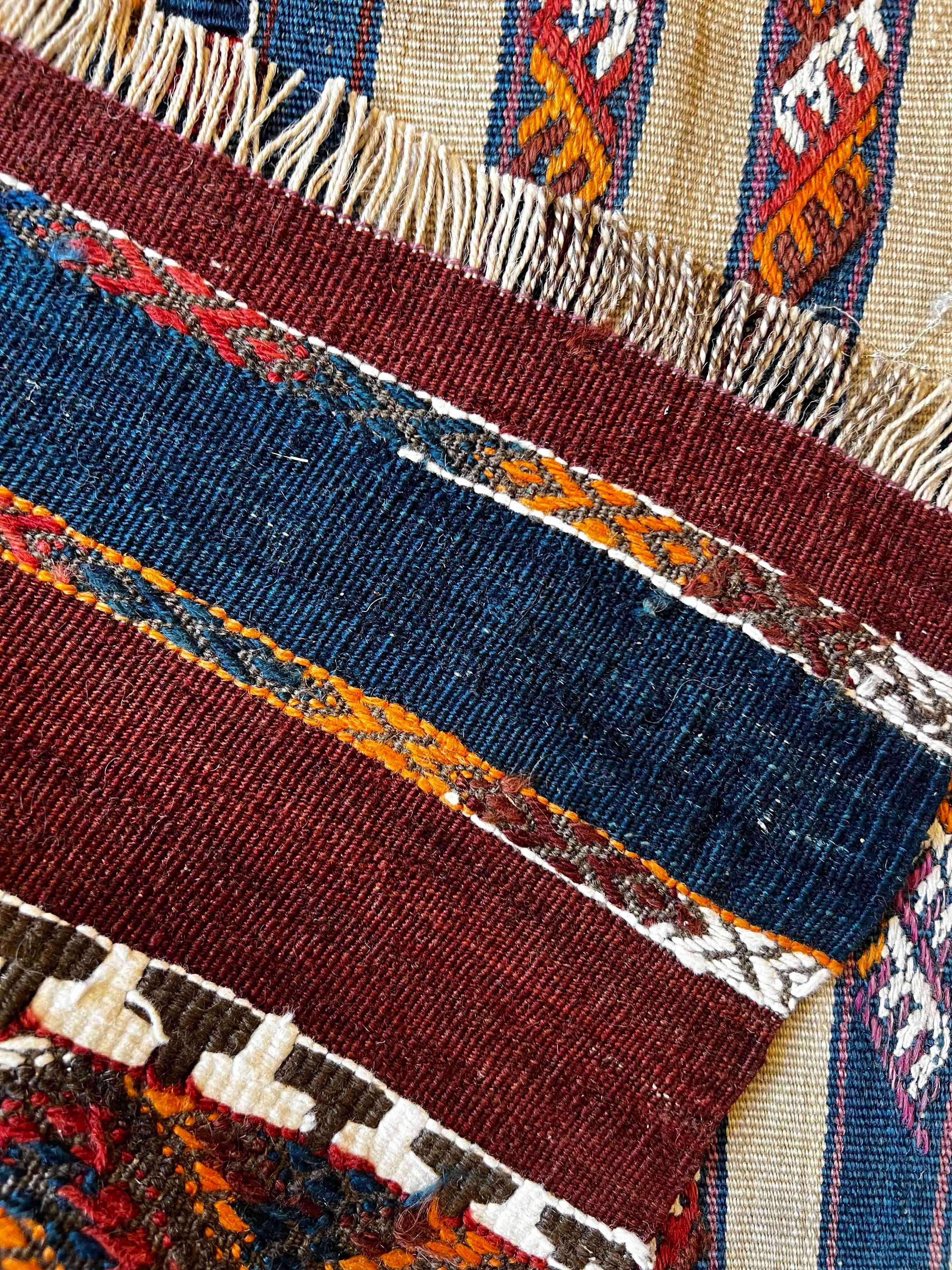 Milieu du XIXe siècle 694 - Exceptionnel Soumak de style Kilim en laine de Turquie, 19ème siècle en vente