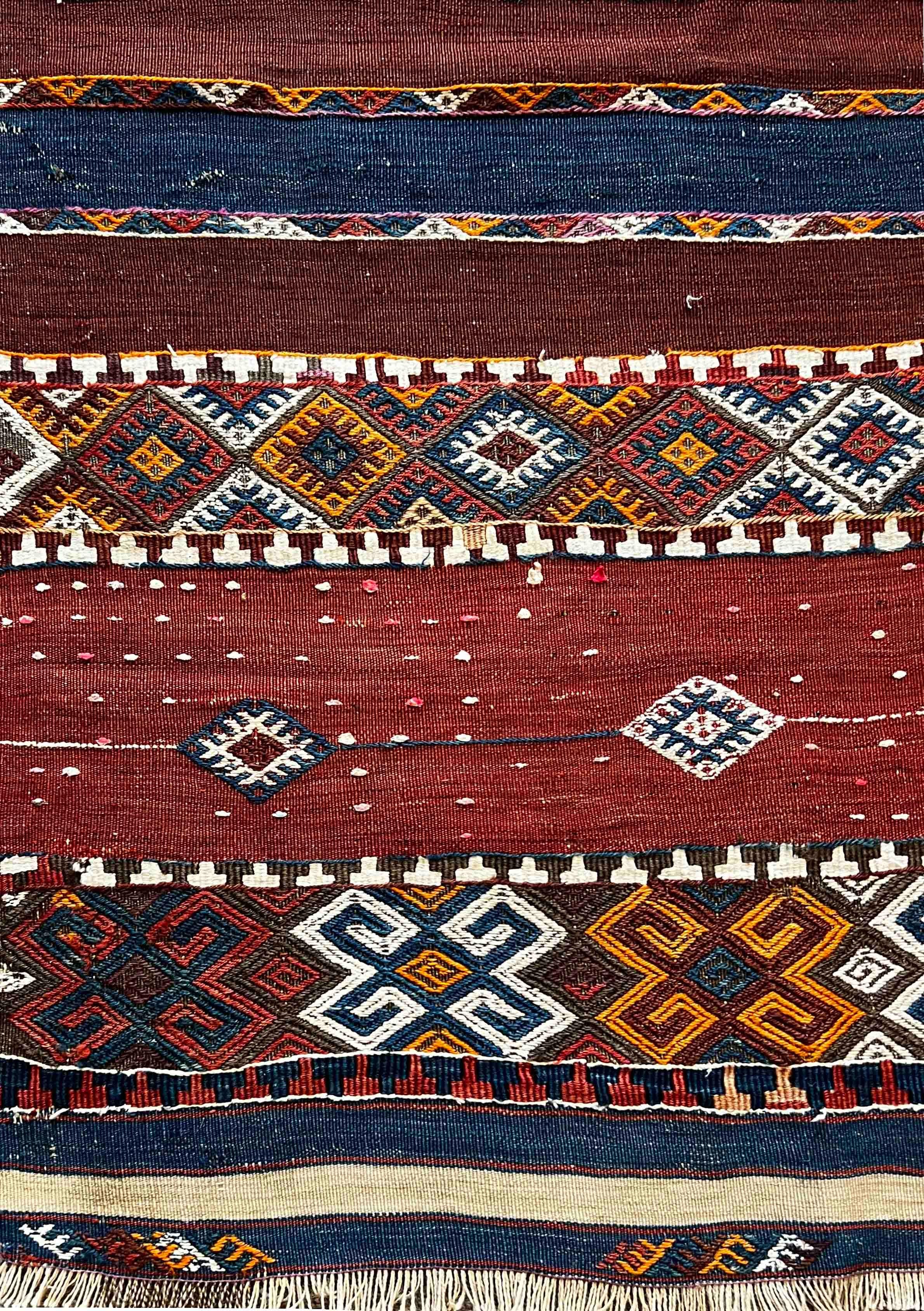 694 - Exceptionnel Soumak de style Kilim en laine de Turquie, 19ème siècle en vente 1