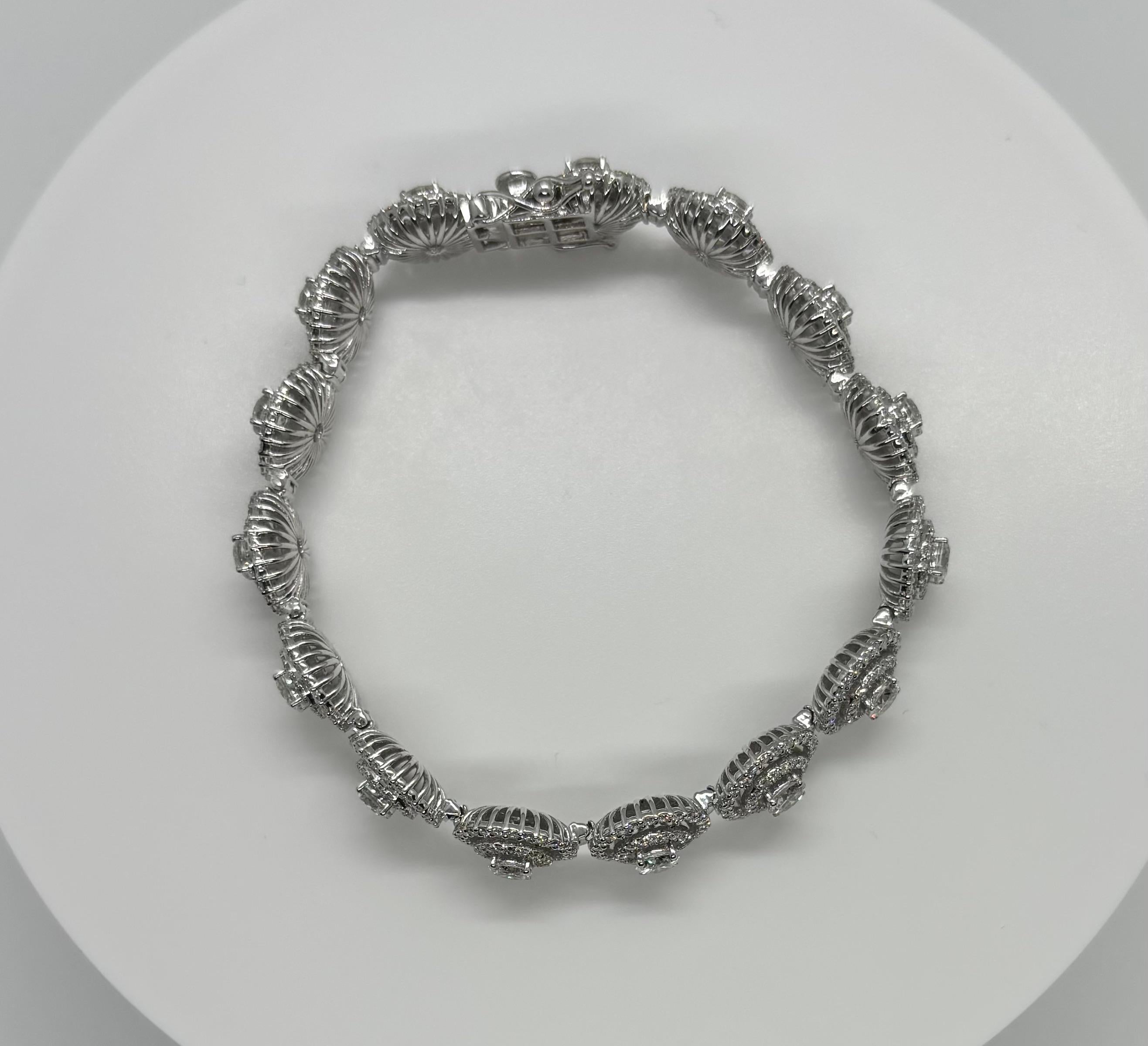 7.06 Carat Natural Diamonds Brilliant Round Double Halo Tennis Bracelet In New Condition For Sale In New York, NY