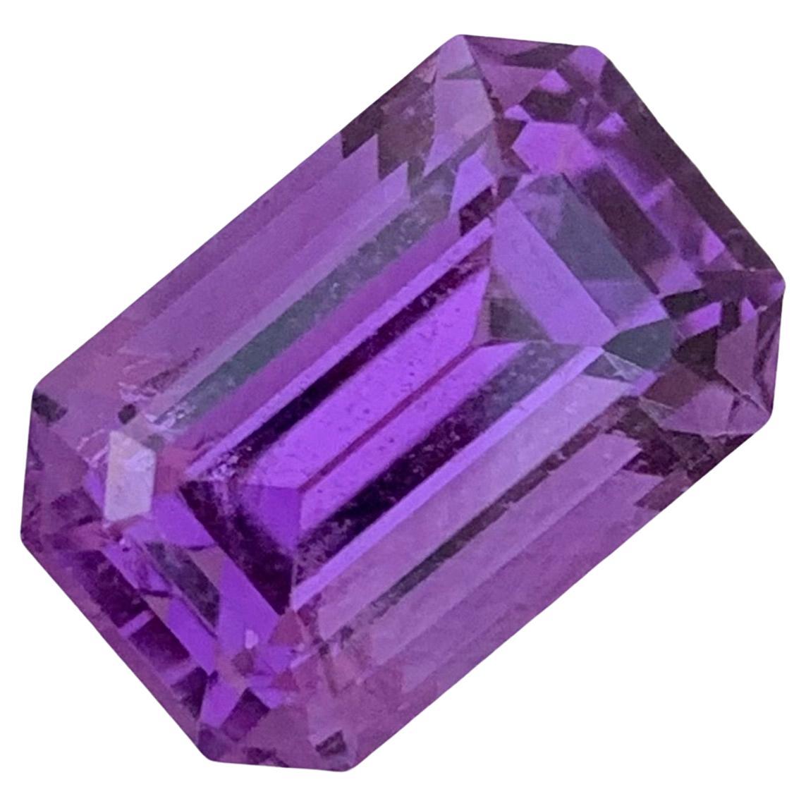 Gema suelta de amatista natural de 6.95 quilates en forma de esmeralda para joyería