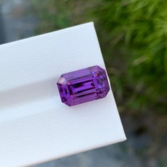6.95 Carat Natural Loose Amethyst Emerald Shape Gem For Necklace