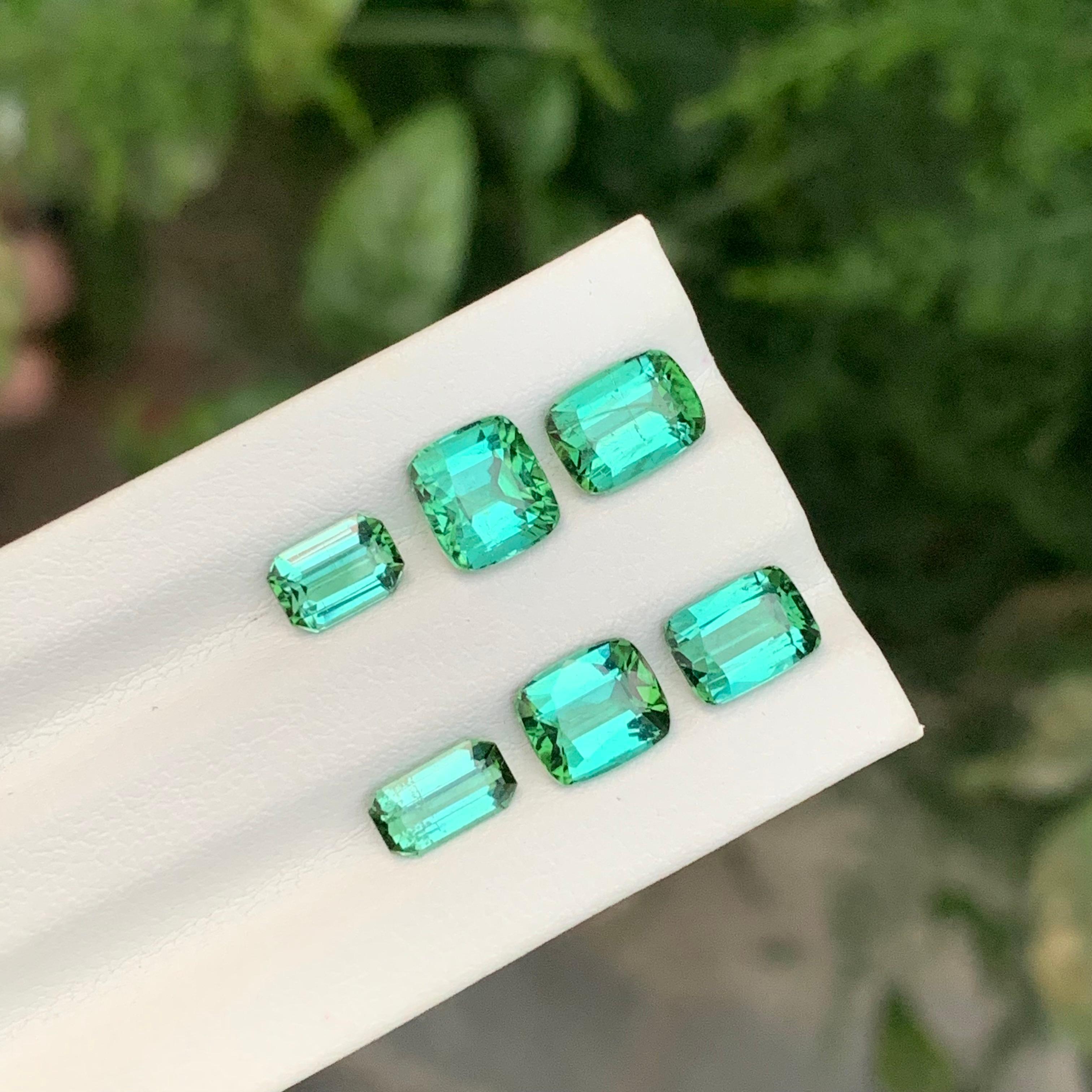Lot de tourmaline verte bleutée naturelle non sertie de 6,95 carats pour la fabrication de bijoux Neuf - En vente à Peshawar, PK