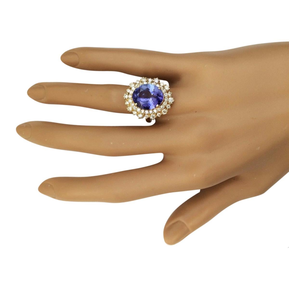 Natura Tanzanite Diamond Ring In 14 Karat Yellow Gold  In New Condition For Sale In Los Angeles, CA