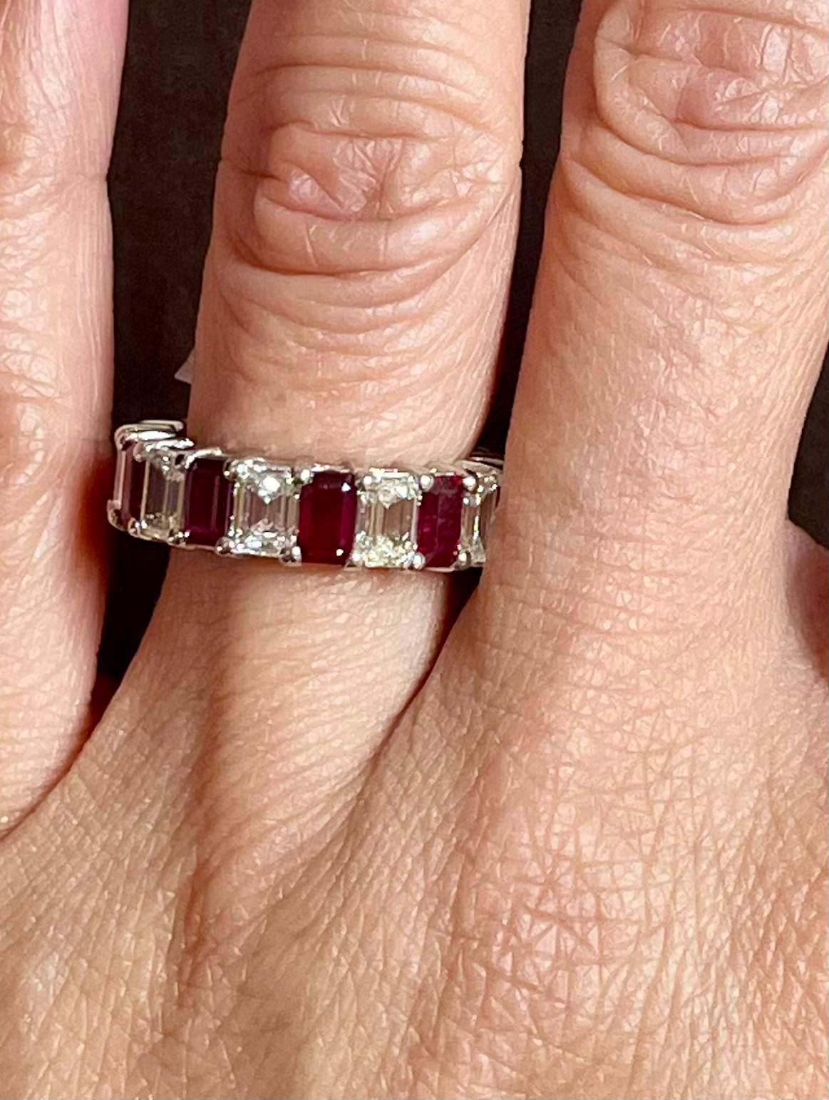 6.95 ct Emerald Cut Ruby & Diamond Band In New Condition For Sale In Chicago, IL