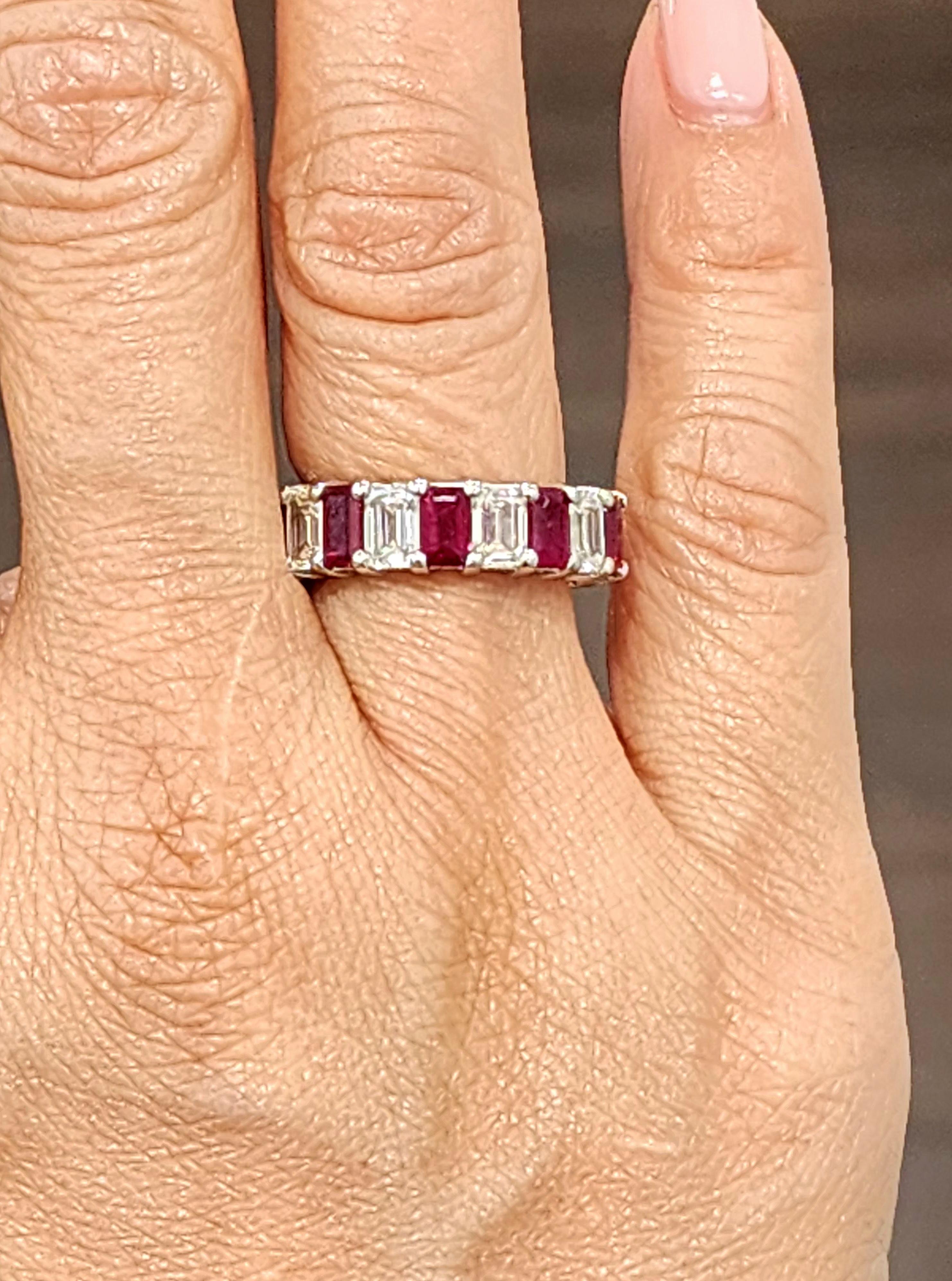 6.95 ct Emerald Cut Ruby & Diamond Band In New Condition For Sale In Chicago, IL
