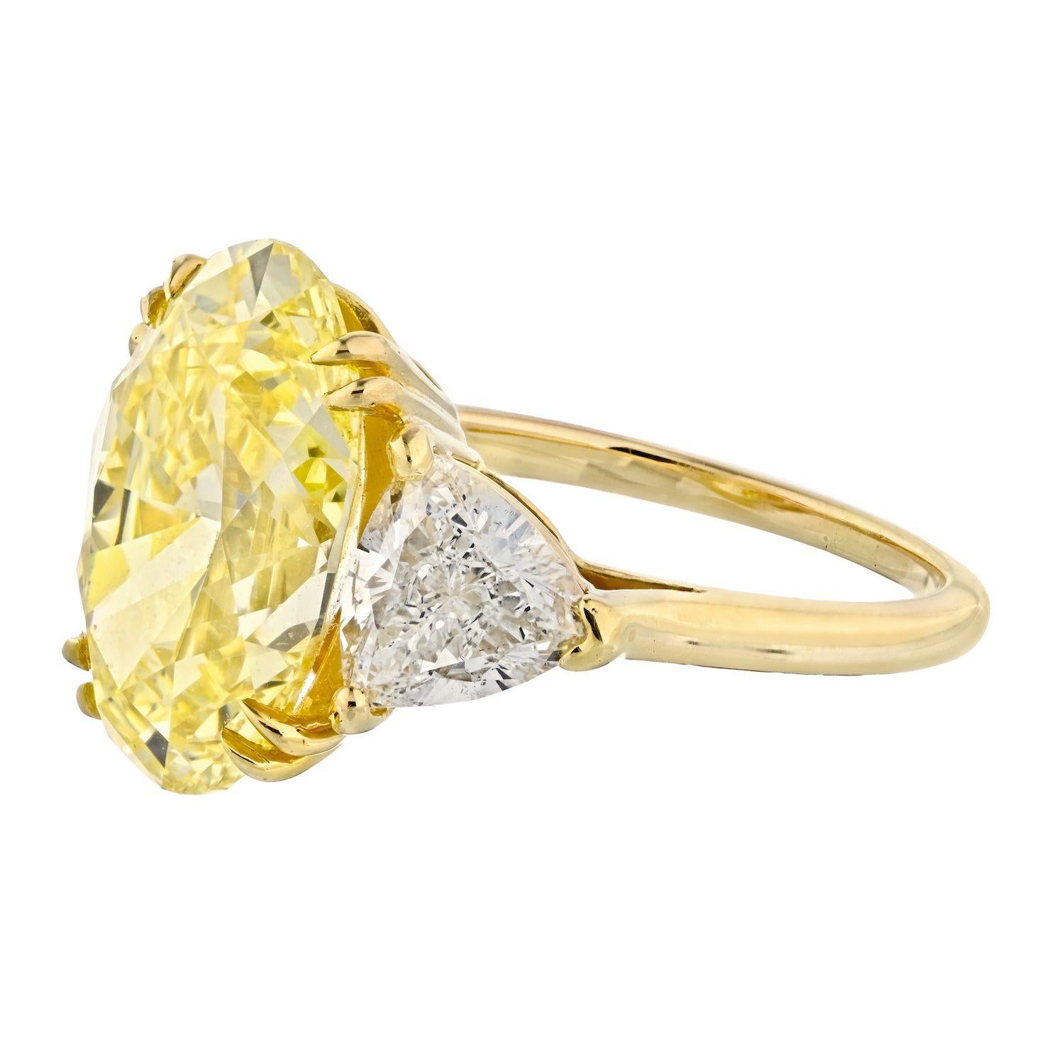 Modern 6.95 Ct Oval Cut Fancy Yellow Three Stone Diamond Engagement Ring