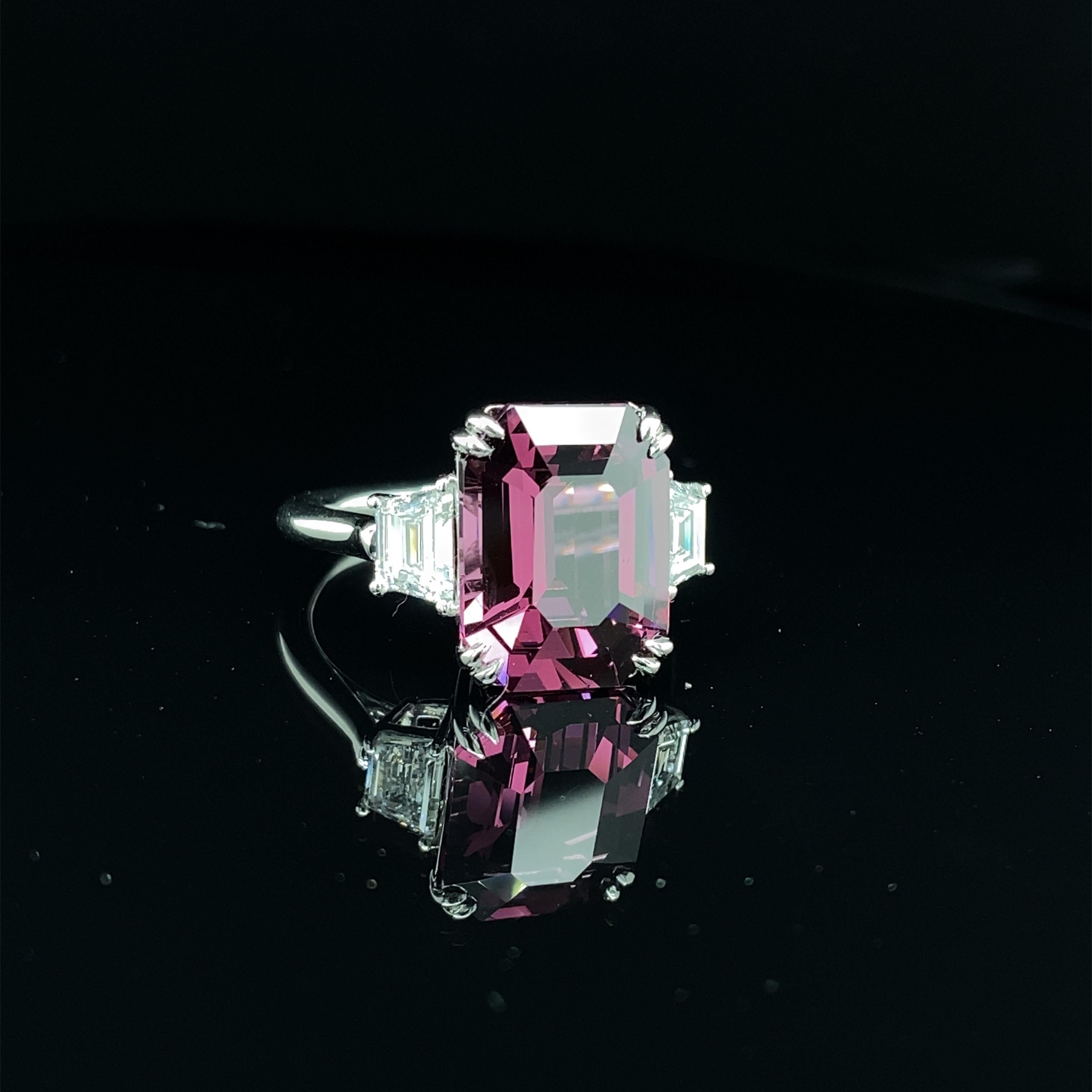 6.96 Carat GRS Certified Burma No Heat Purplish Pink Spinel and Diamond Ring In New Condition In Hong Kong, HK
