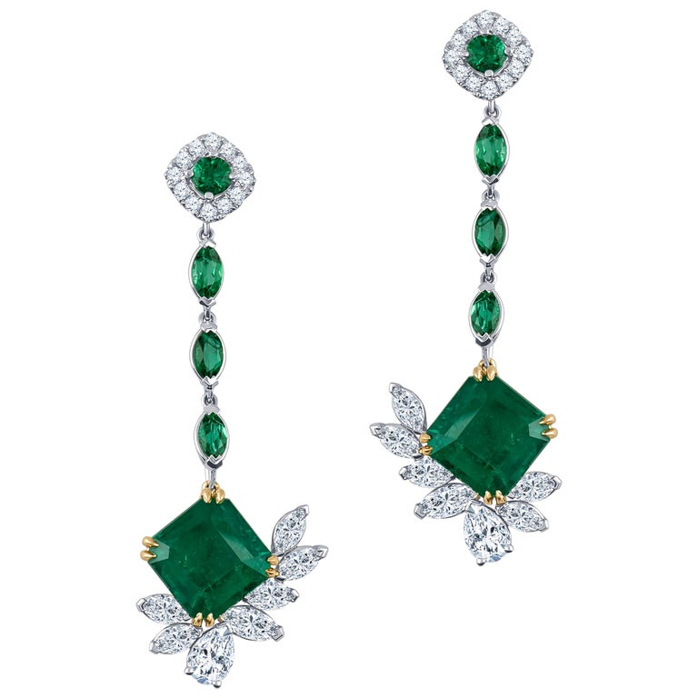 6.96 Carat Pair of Colombian Emeralds, 2.65 Diamond Total Weight, Drop ...