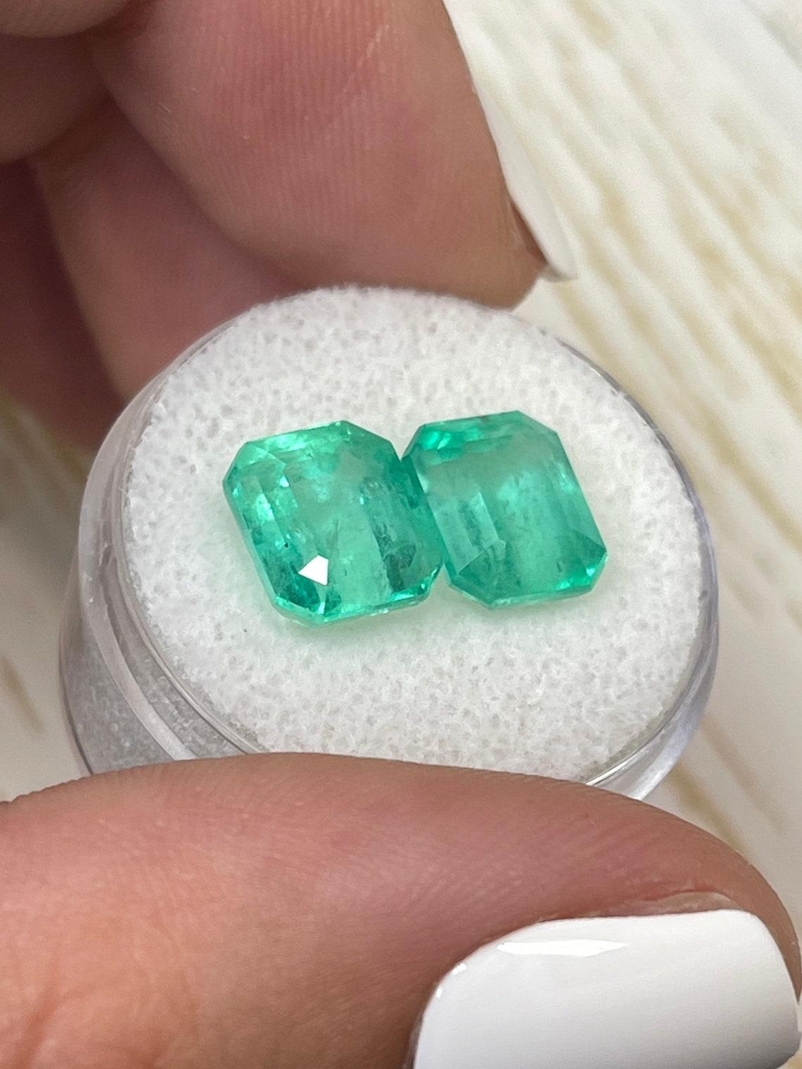 Women's or Men's 6.96tcw Matching Green Colombian Emeralds 9.5x8mm Emerald Cut Genuine Pair For Sale