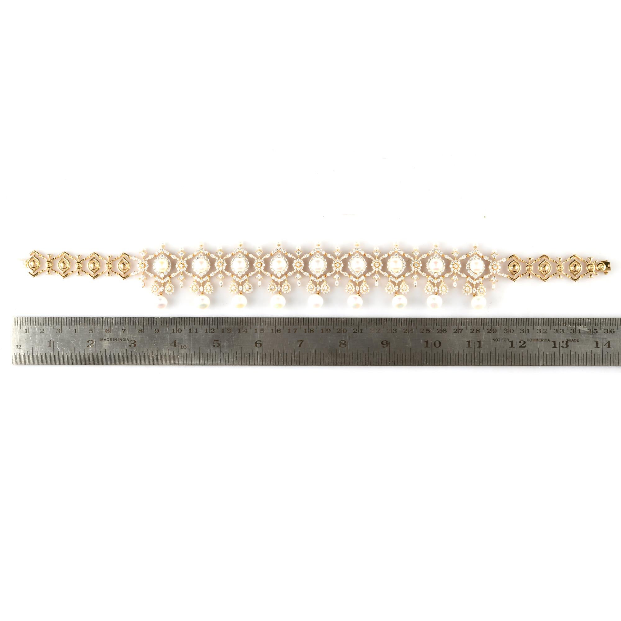 Women's 69.75 Carat Pearl Gemstone Necklace 18.30 Ct. SI/H Diamond 18 Karat Yellow Gold For Sale